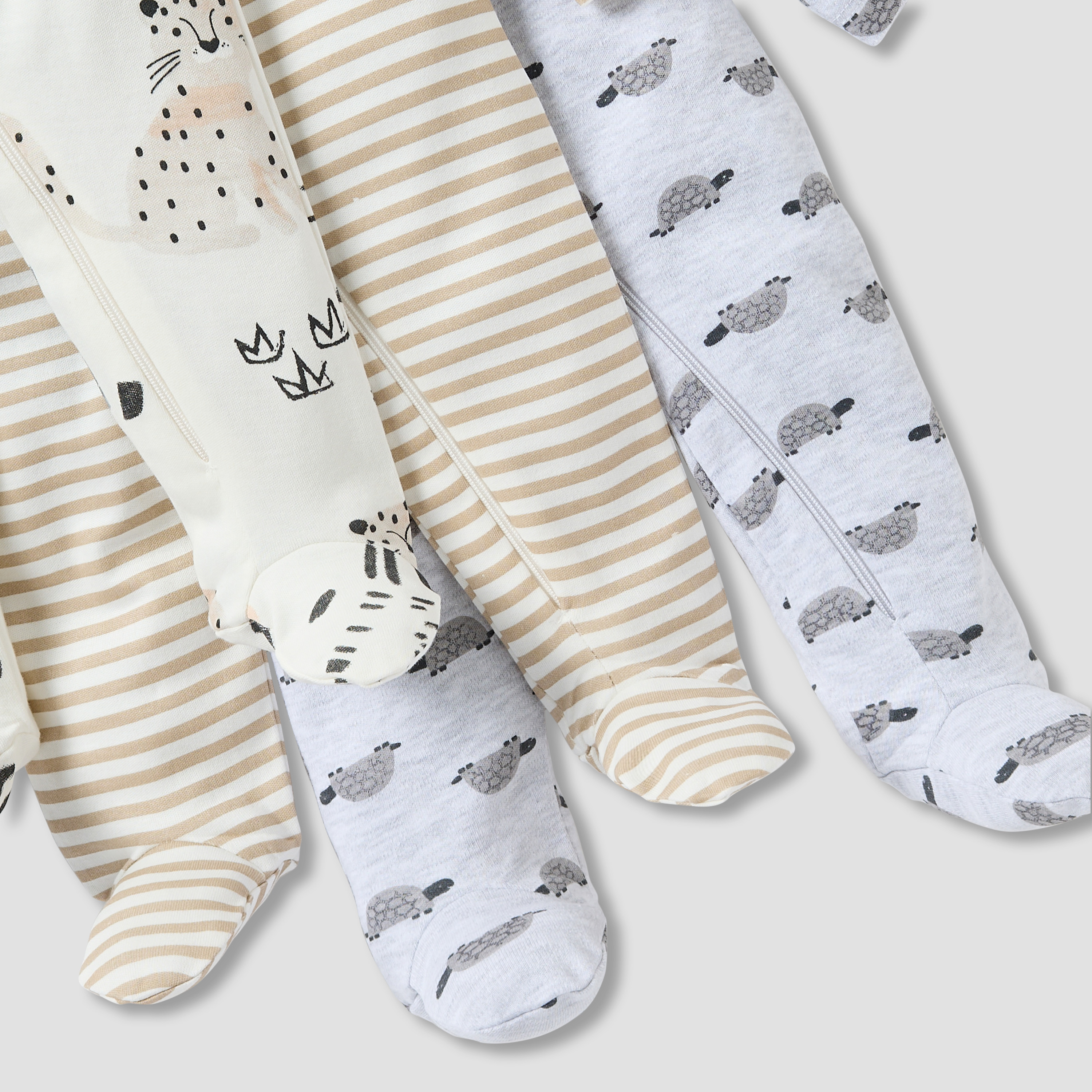 Juniors Printed Sleepsuit with Round Neck and Zip Closure - Set of 3-baby-girls-clothing-nightwear-sleepsuits-image-6
