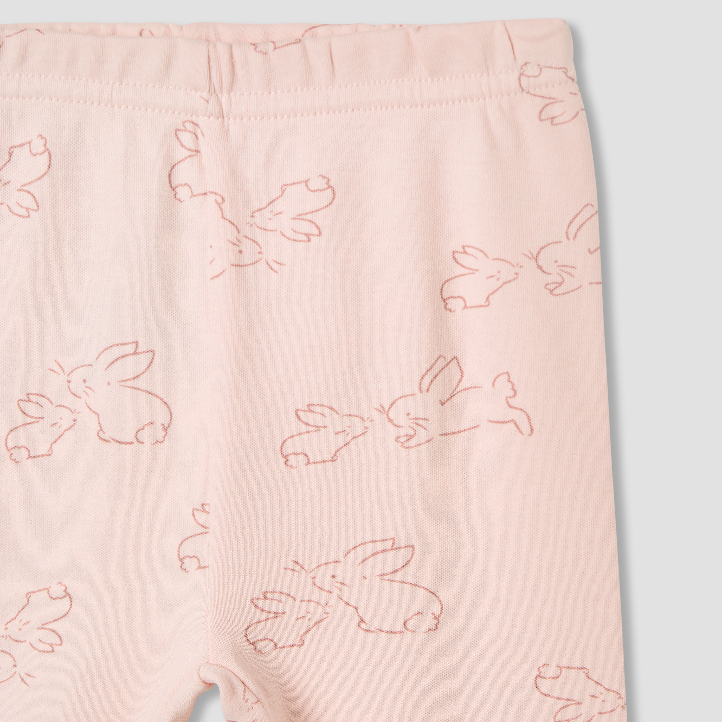طقم تيشيرت بأكمام طويلة وبنطلون بيجاما بطبعات زهرية من جونيورز-baby-girls-clothing-nightwear-pyjamasets-image-7
