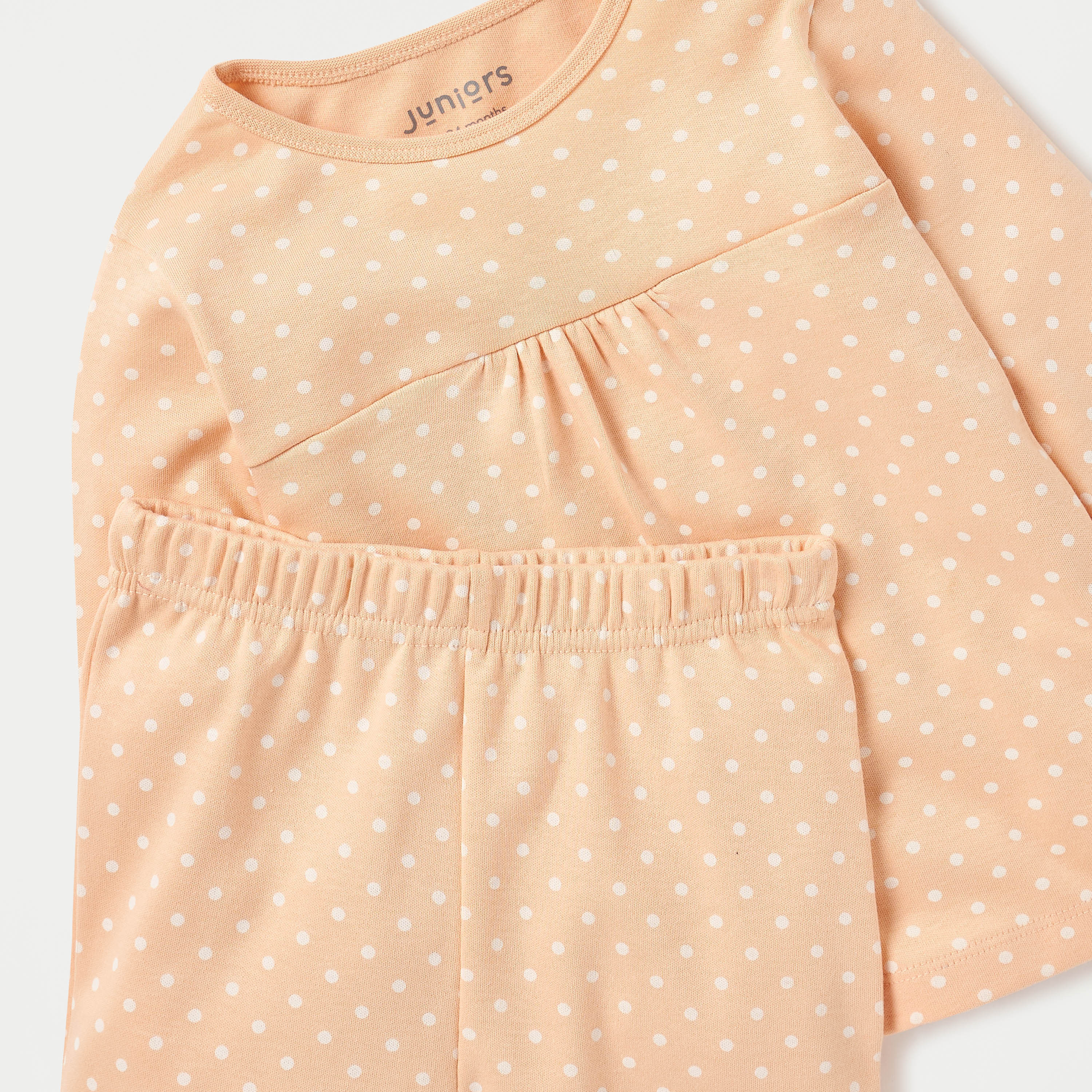تيشيرت بأكمام طويلة وطبعات منقطة وبنطلون بيجاما بخصر مطاطي من جونيورز-baby-girls-clothing-nightwear-pyjamasets-image-4