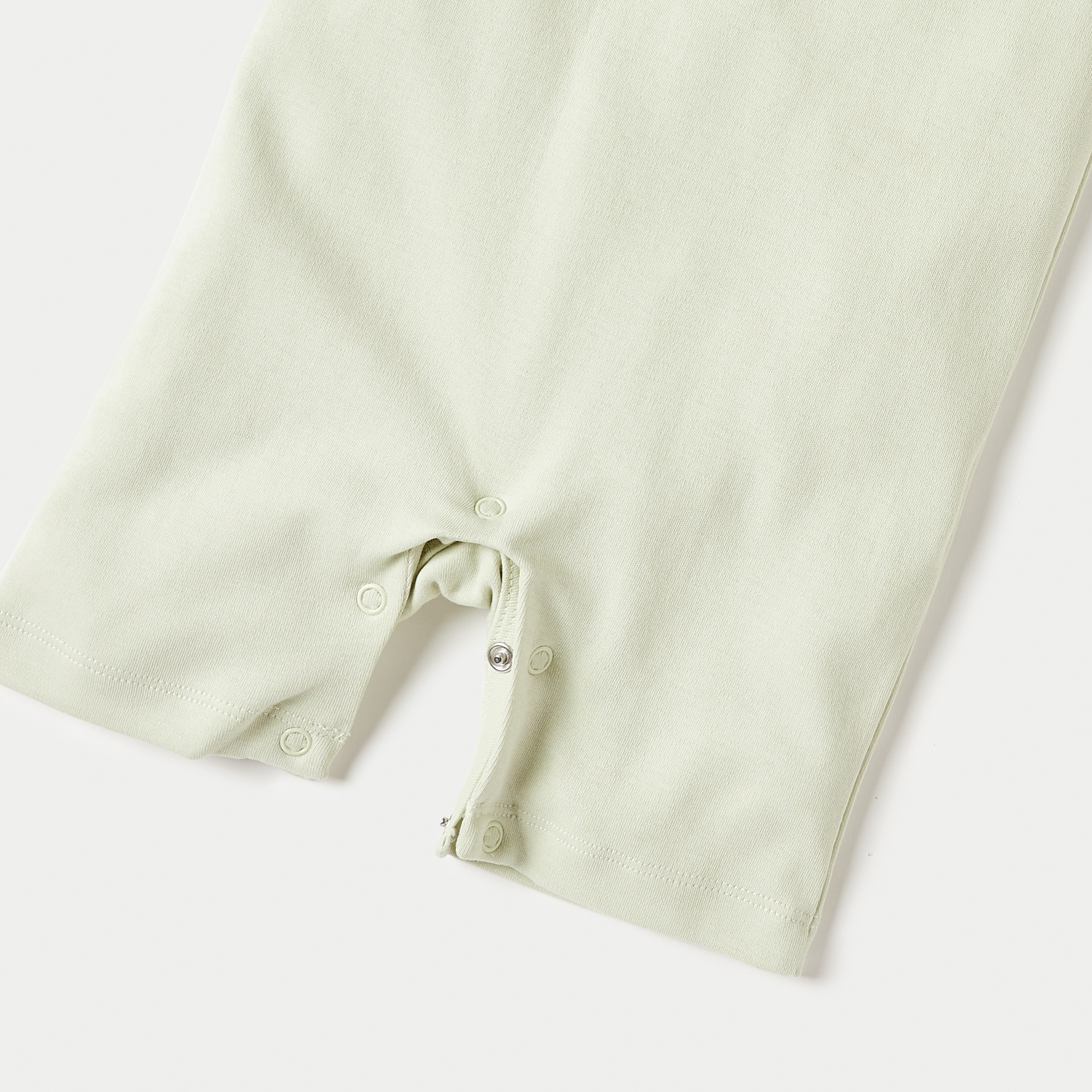 أفرول بأزرار إغلاق وطبعات فيل من جونيورز-baby-boys-clothing-rompers-image-1