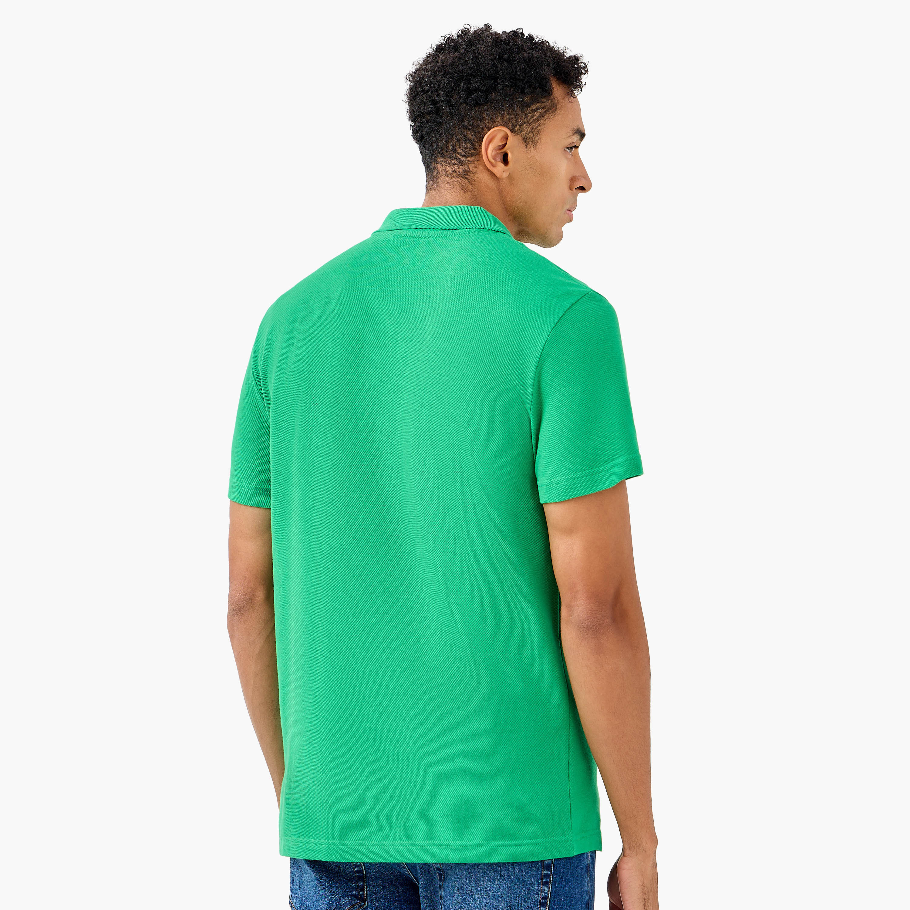 تيشيرت بولو بأكمام قصيرة وتفاصيل خيوط من لاكوست-men-clothing-tshirtsandpolos-polos-image-3