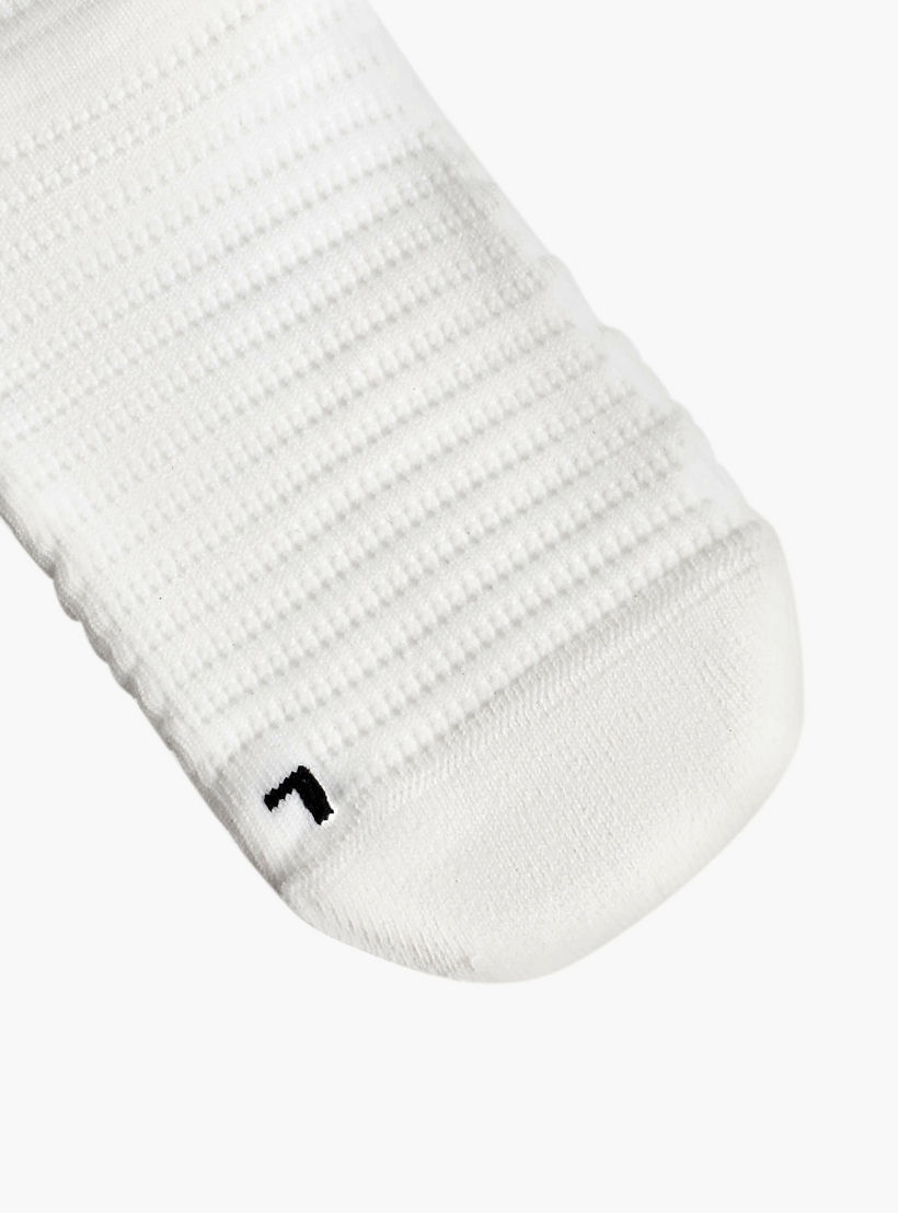 جوارب رياضية بطول الكاحل للرجال من كابا-men-socks-image-2