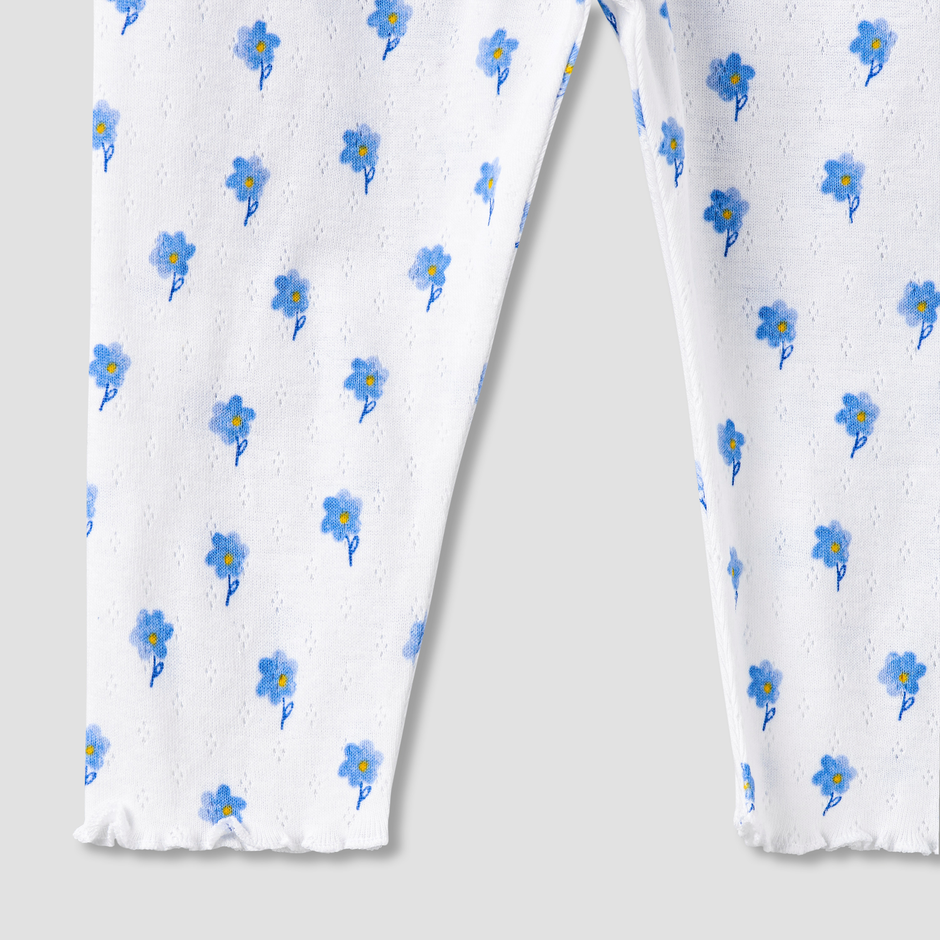 Juniors Cotton Peter Pan Collar Long Sleeves Pyjama Set with Floral Print-baby-girls-clothing-nightwear-pyjamasets-image-11