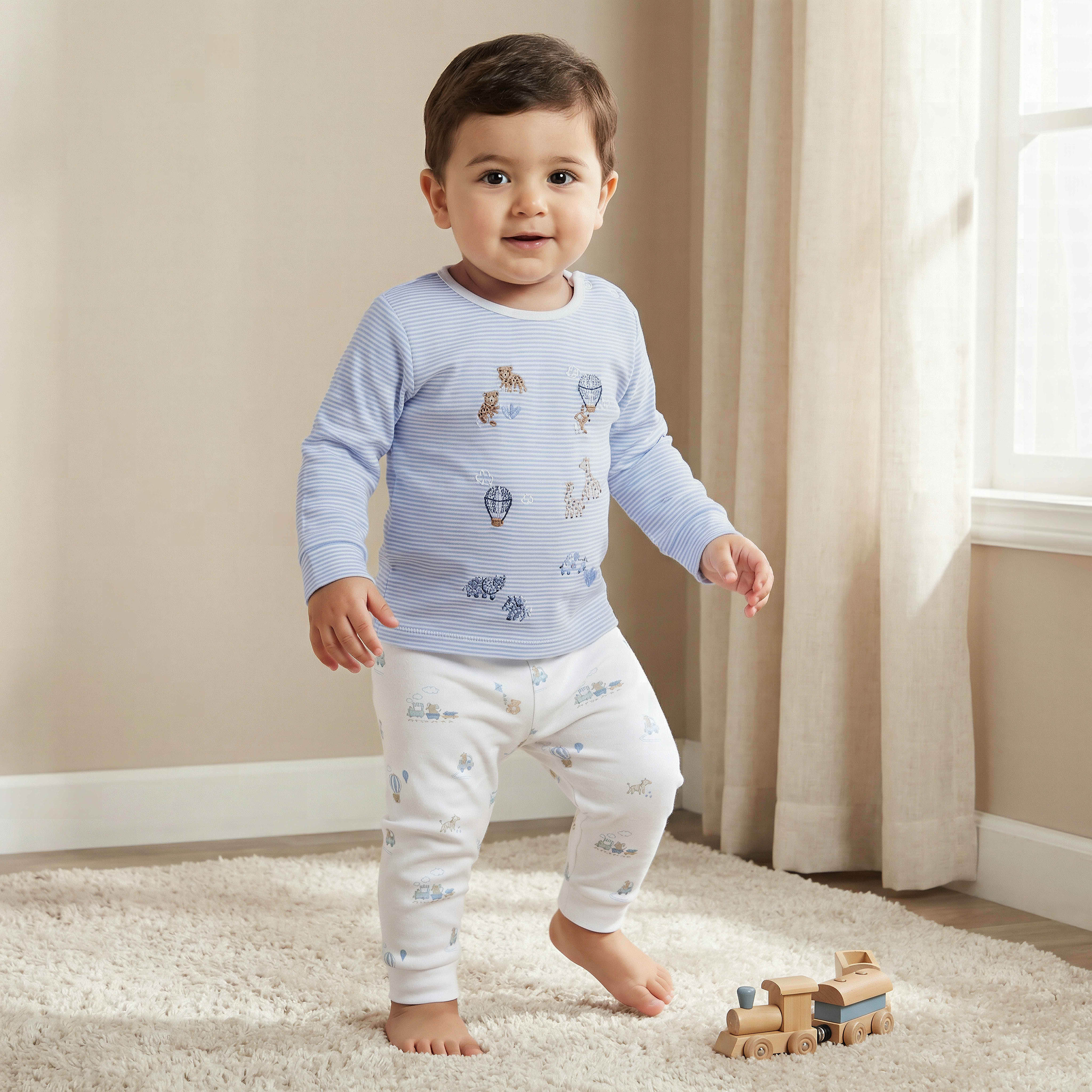 طقم بيجاما قطن برقبة مستديرة وأكمام طويلة وتطريزات من جونيورز-baby-boys-clothing-nightwear-pyjamasets-image-1