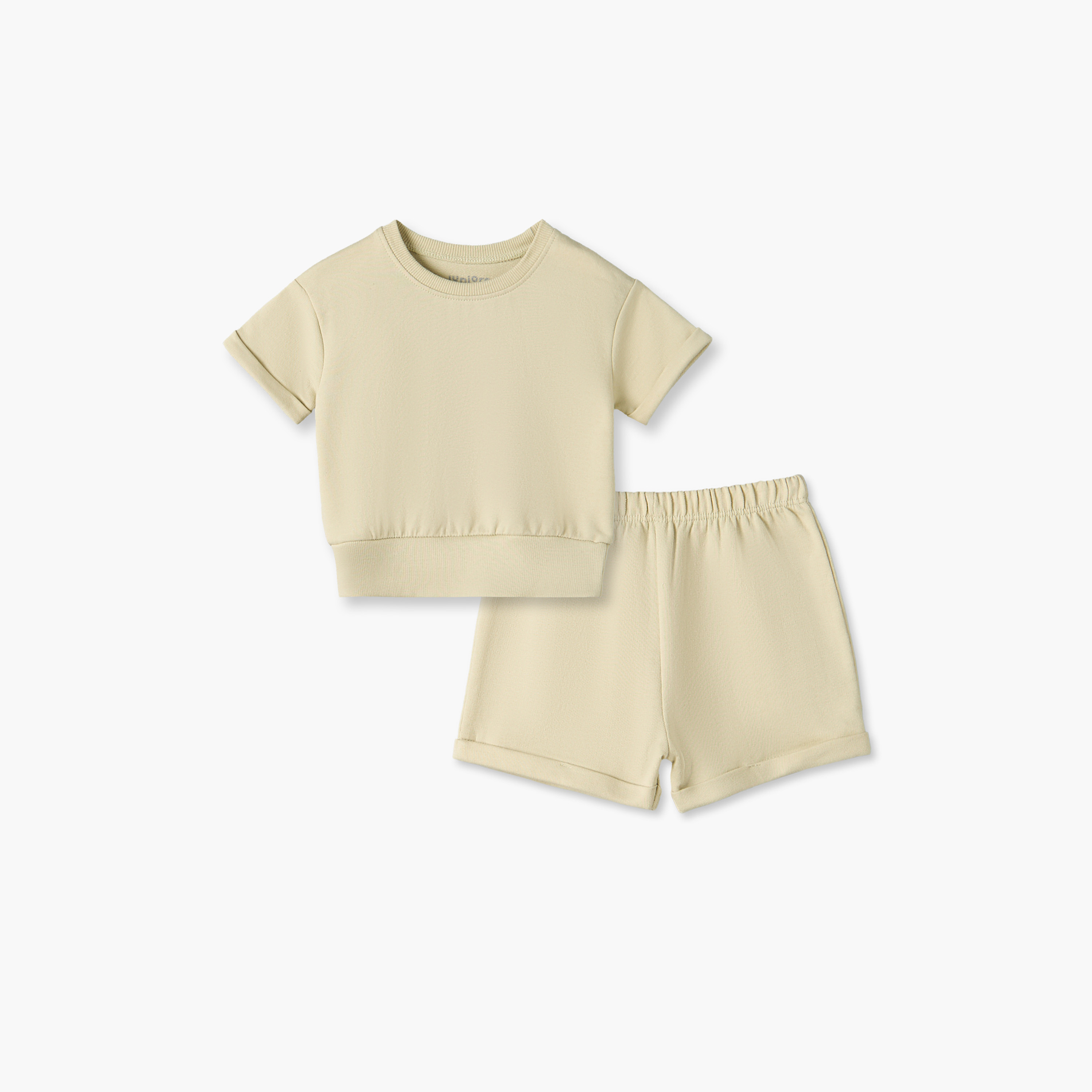 طقم شورت وسويت شيرت بياقة ضيقة وأكمام قصيرة وحواف مطوية من جونيورز-baby-boys-clothing-setsandcoords-image-2