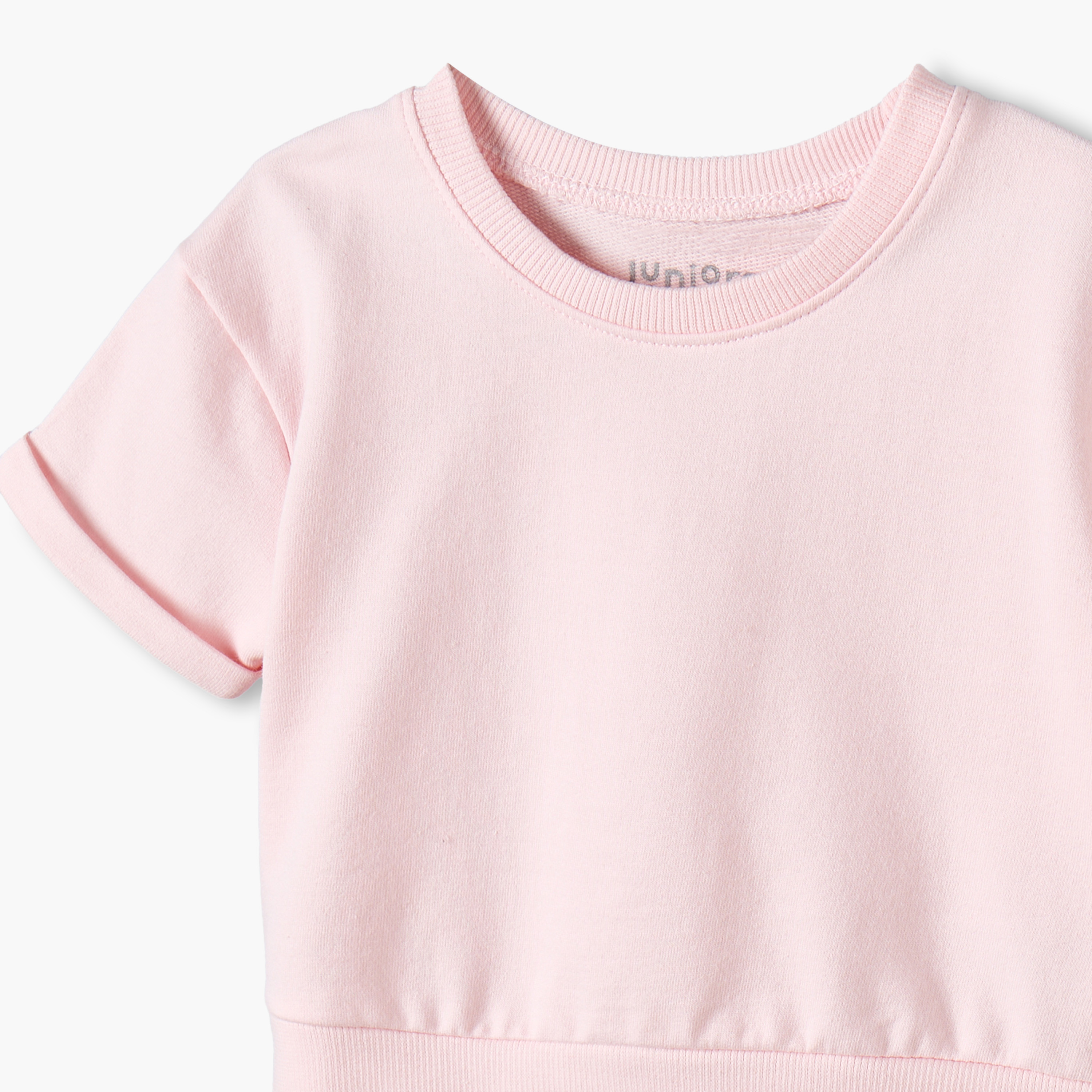 طقم تيشيرت بياقة مستديرة وأكمام قصيرة وشورت بأطراف ملفوفة من جونيورز-baby-girls-clothing-setsandcoords-image-7