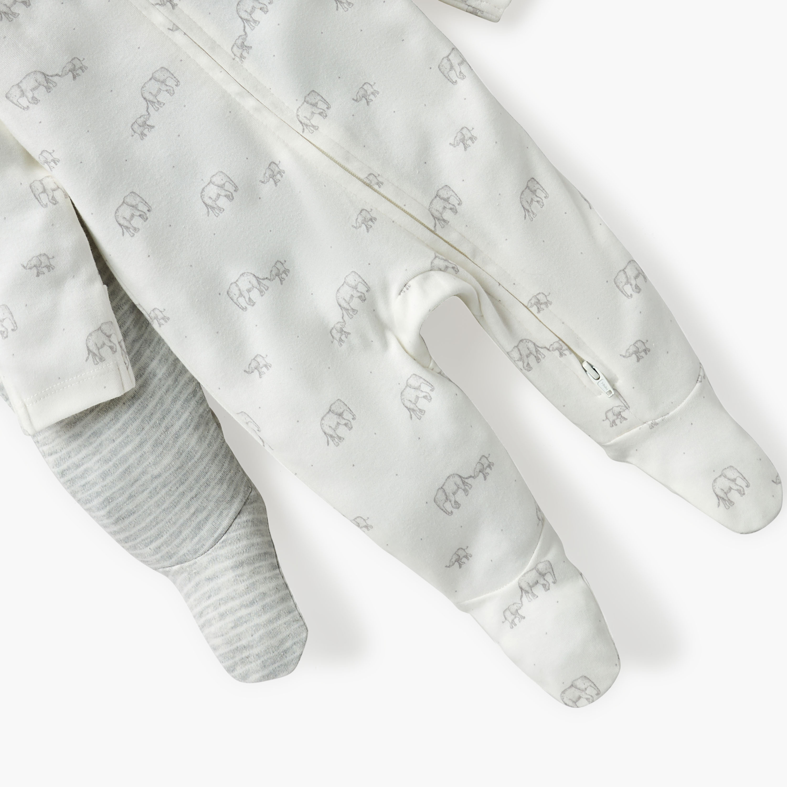Juniors Assorted Sleepsuit with Long Sleeves and Zip Closure - Set of 3-baby-boys-clothing-nightwear-sleepsuits-image-6