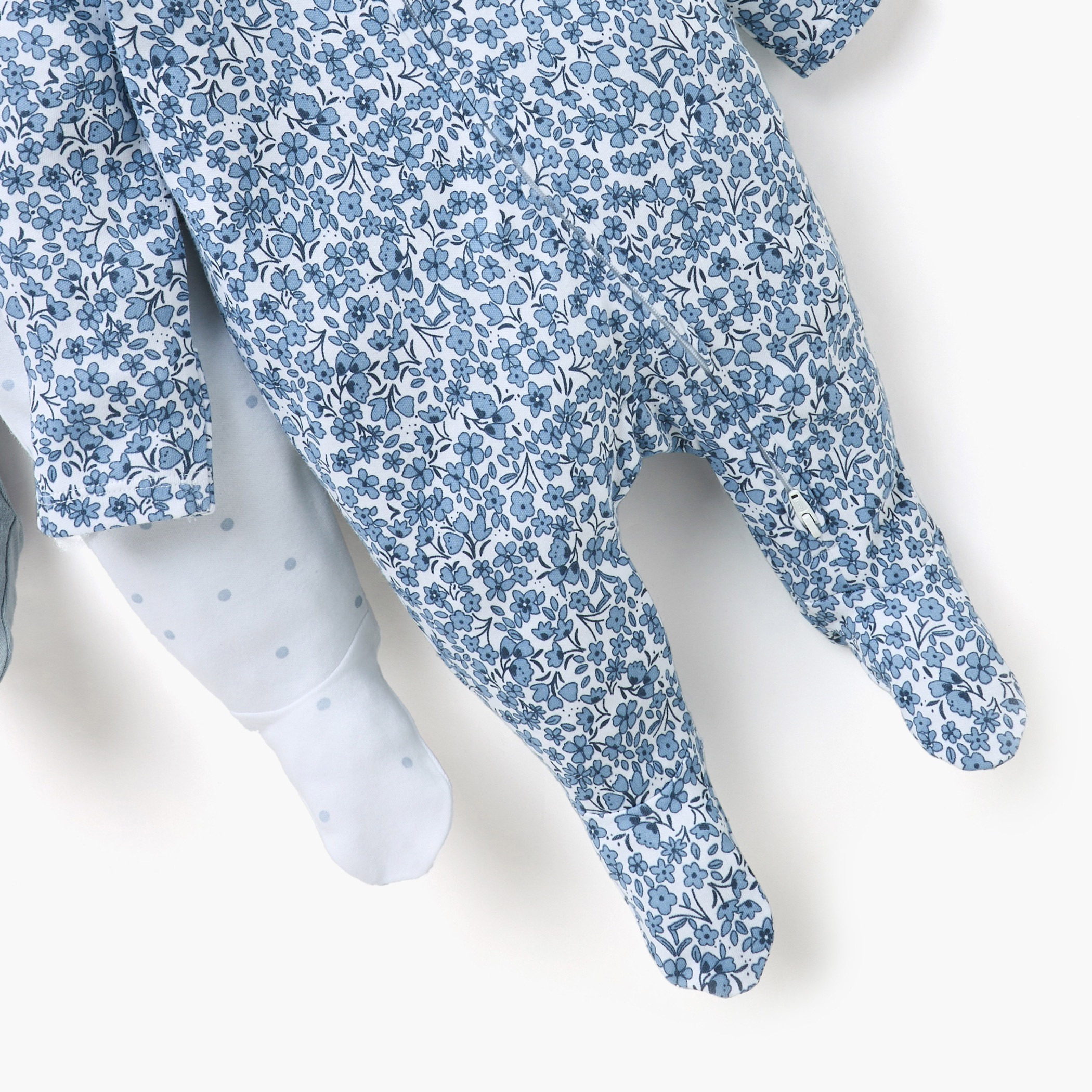 Juniors Assorted Sleepsuit with Long Sleeves and Zip Closure - Set of 3-baby-girls-clothing-nightwear-sleepsuits-image-6
