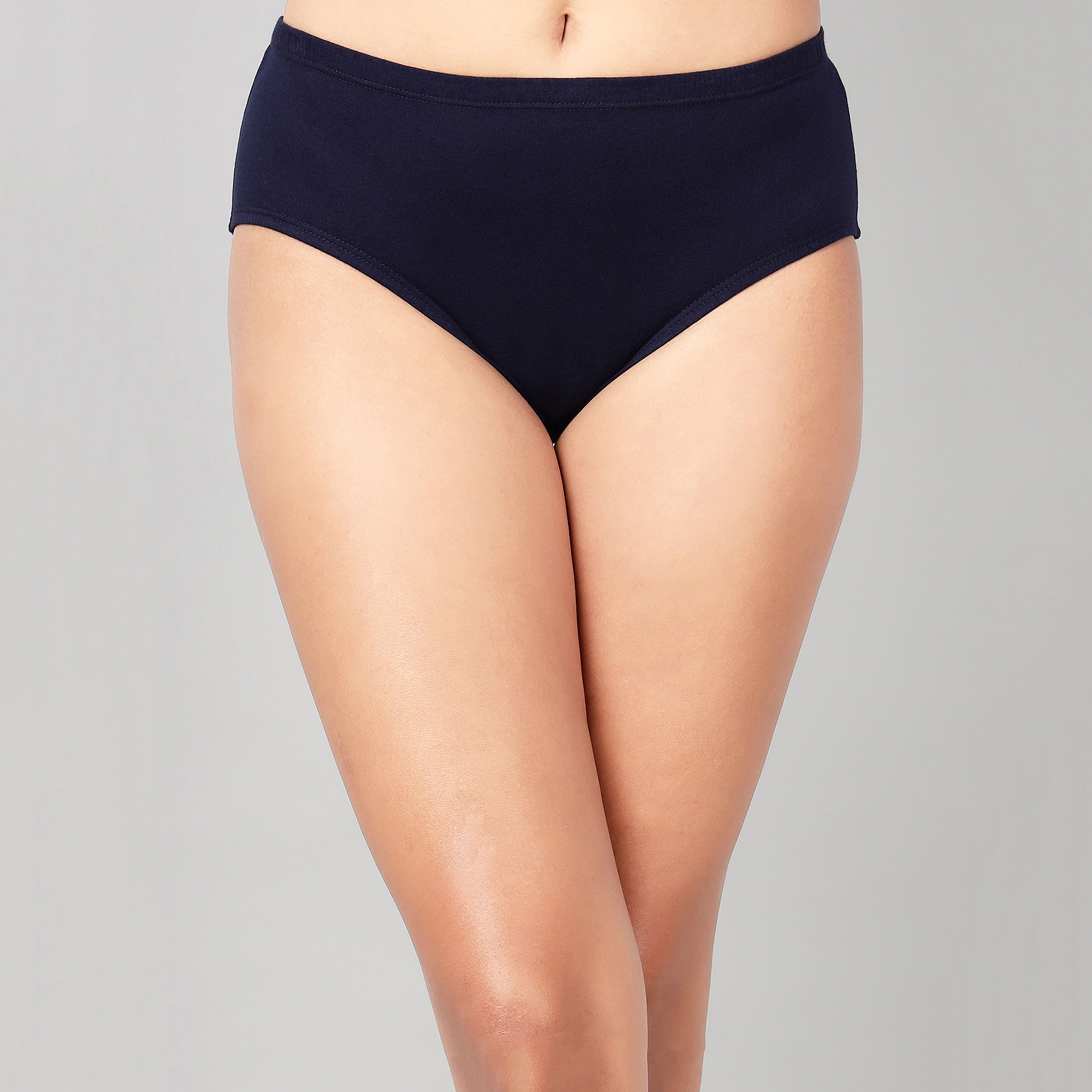 طقم 3 قطع سراويل "هيبستر" نسائية بخصر متوسط مع مطاط داخلي من كلوفيا - قطن 100%
-women-clothing-lingerie-panties-image-2