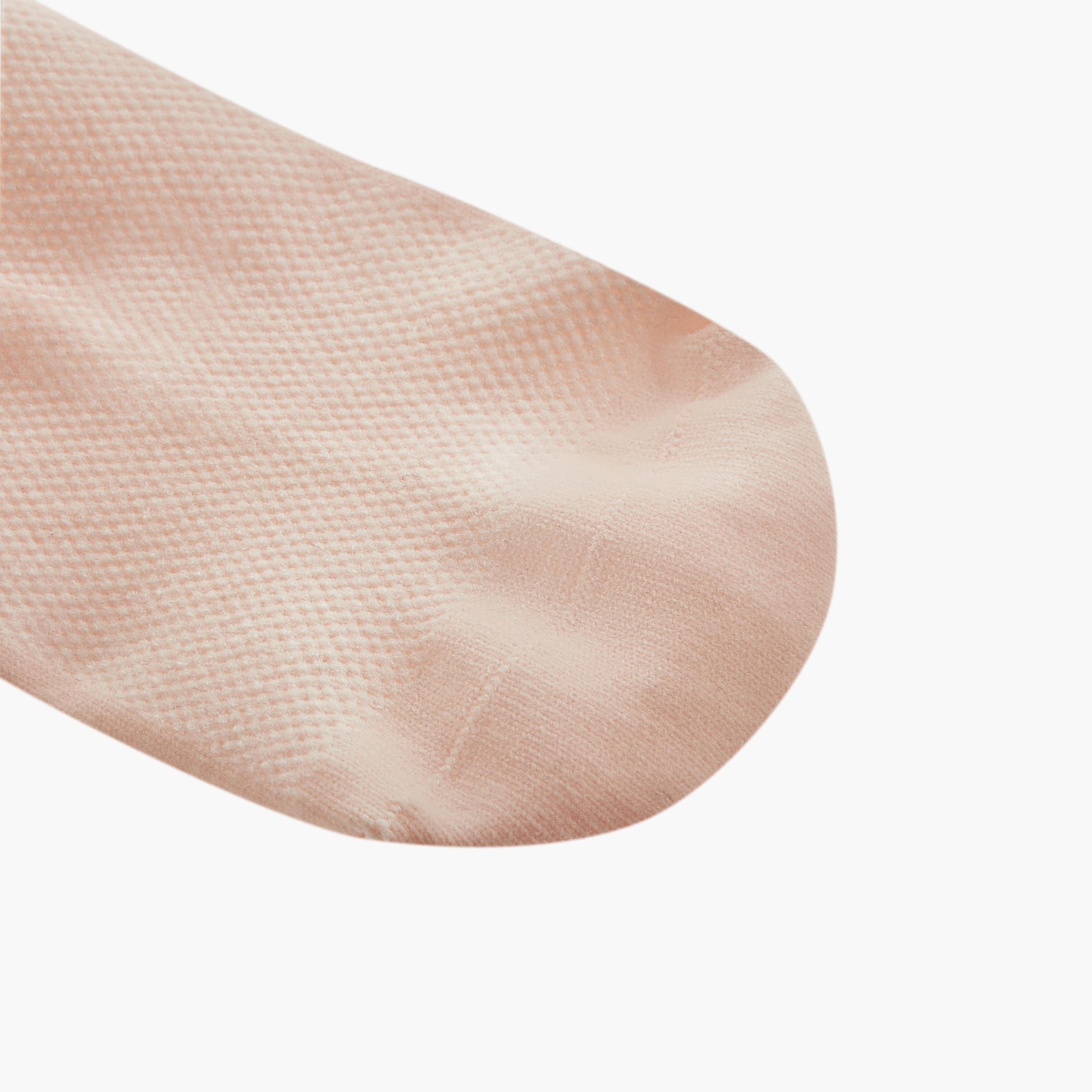 طقم جوارب رياضية 3 أزواج سادة بطول الكاحل من داش-women-socksandstockings-image-3