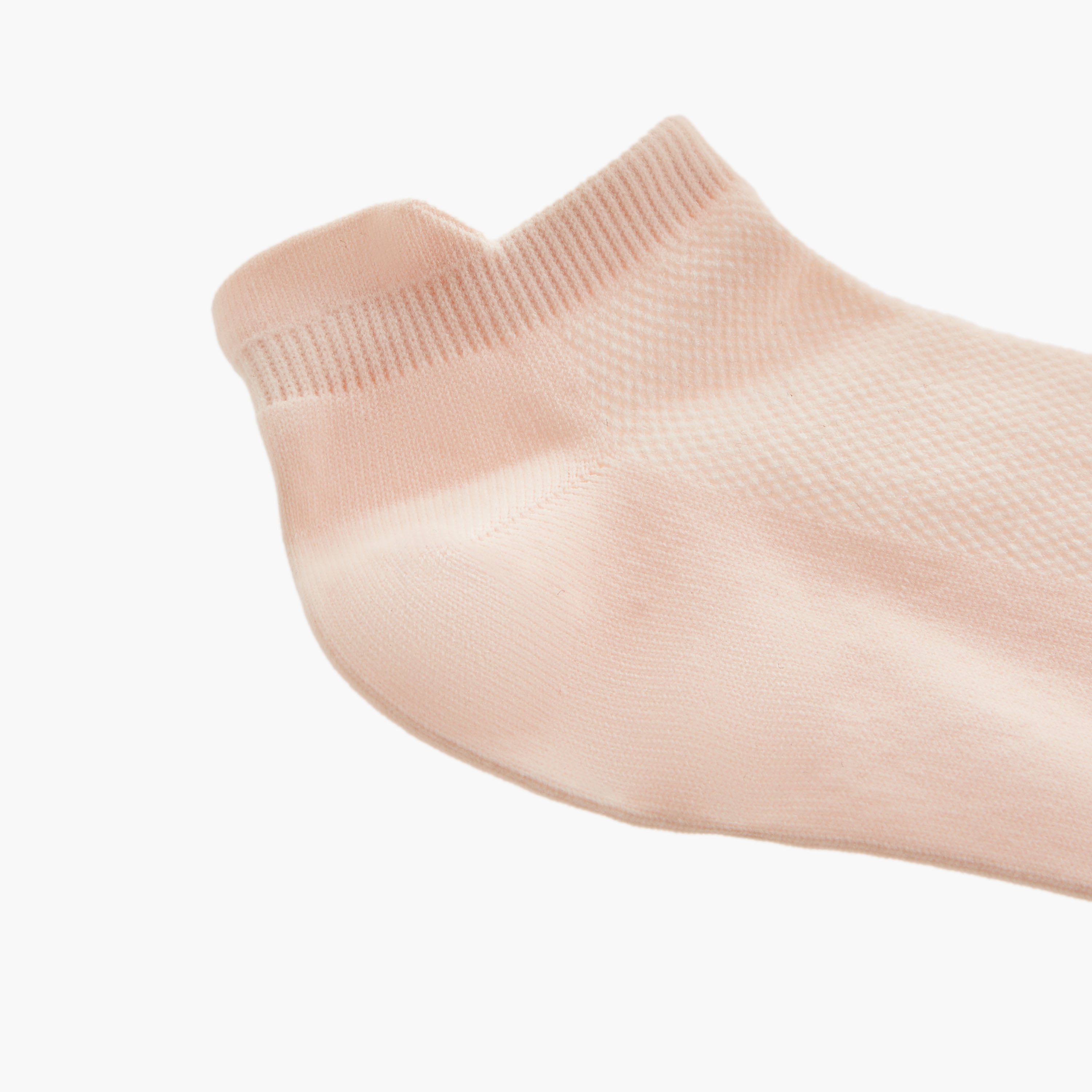 طقم جوارب رياضية 3 أزواج سادة بطول الكاحل من داش-women-socksandstockings-image-5