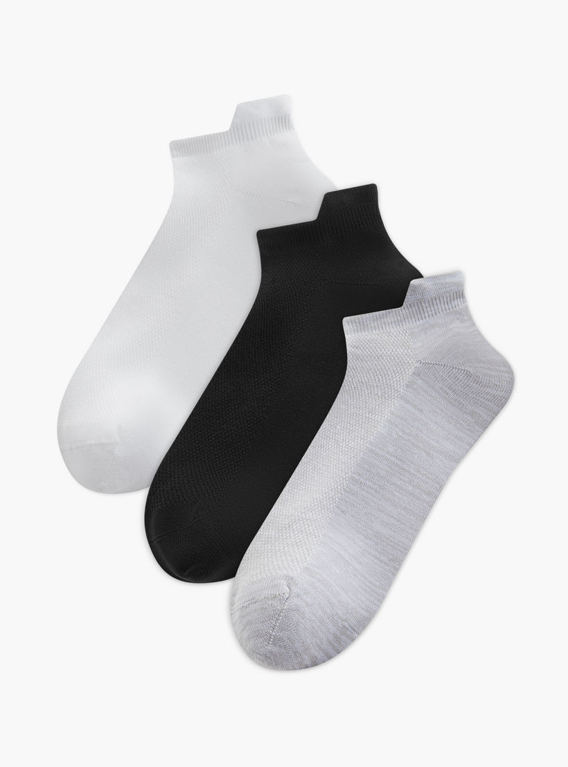 جوارب رياضية بارزة الملمس بطول الكاحل من داش - طقم من 3 أزواج-women-socksandstockings-image-1
