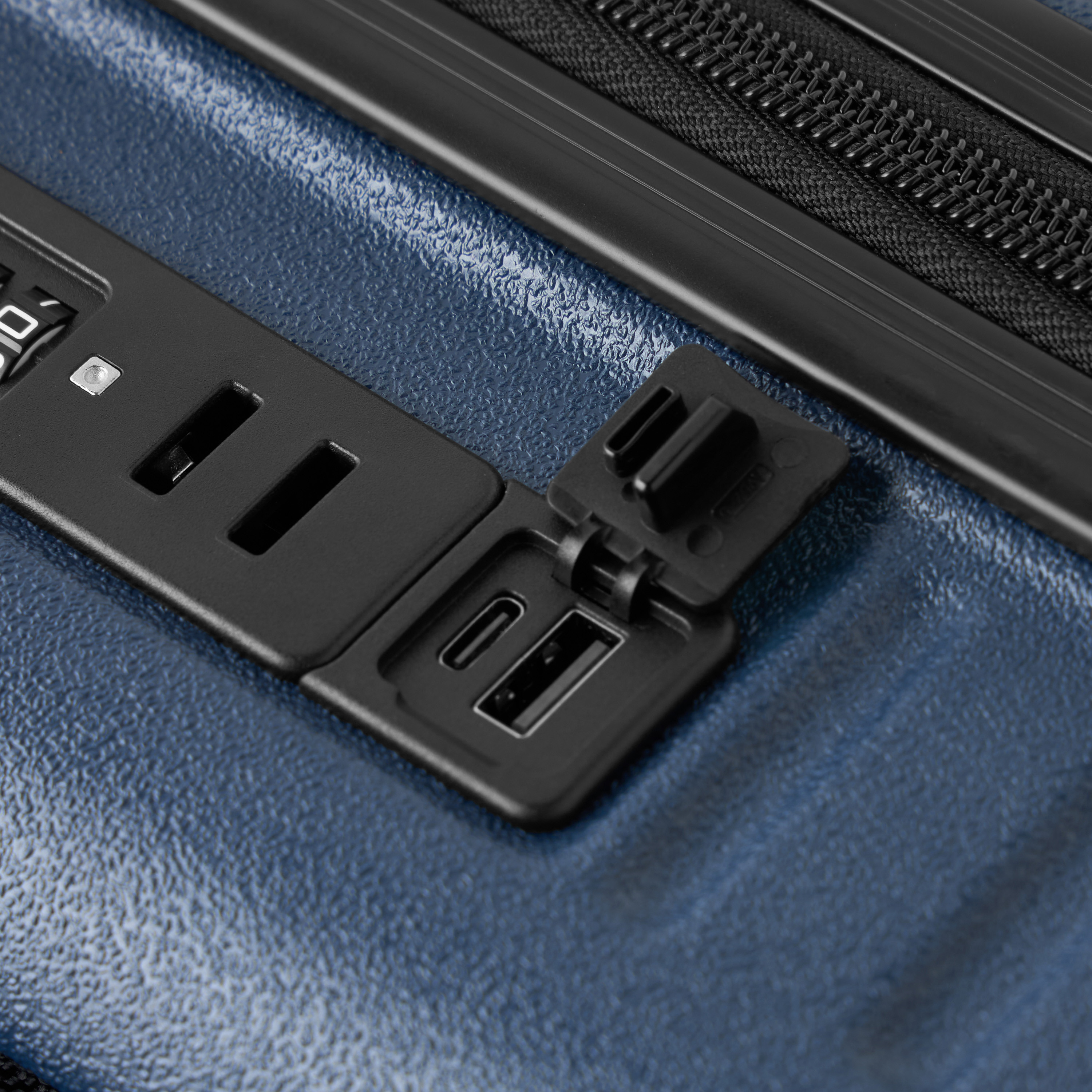 WAVE Textured Hardcase Trolley with Retractable Handle - 20 Inches Check-in Bag-travel-luggagesandbags-luggage-image-10
