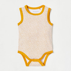 Juniors Printed Sleeveless Bodysuit with Button Closure