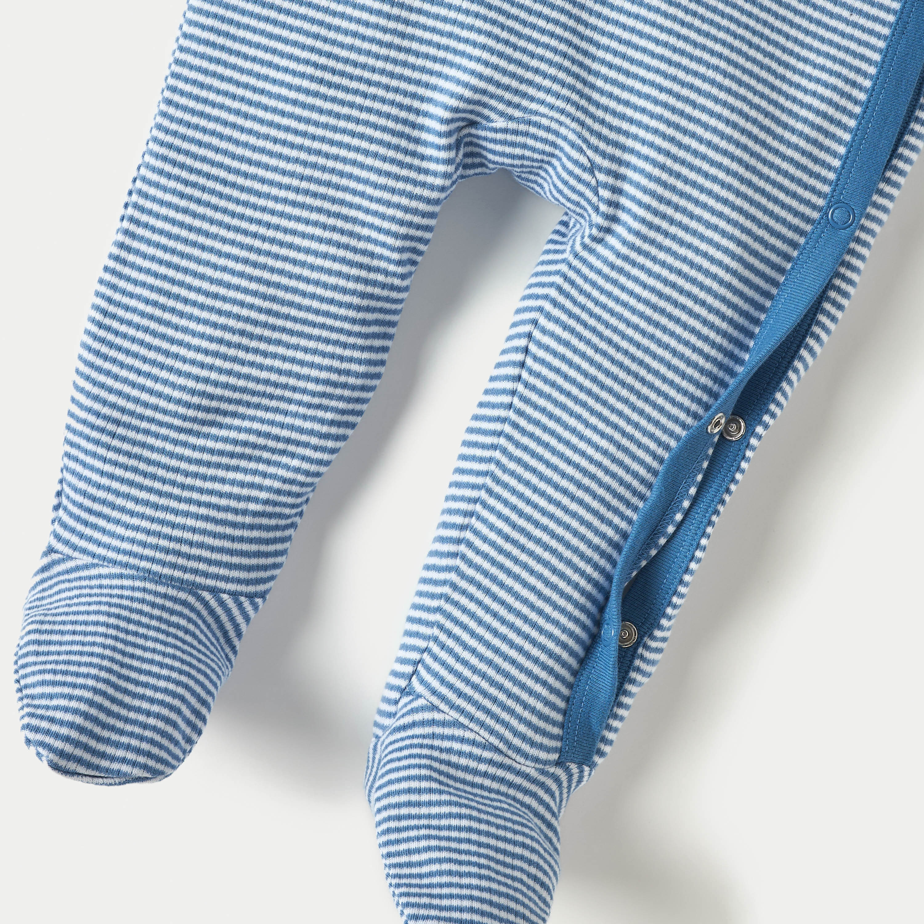 Juniors Striped Closed Feet Sleepsuit with Long Sleeves-baby-boys-clothing-nightwear-sleepsuits-image-4