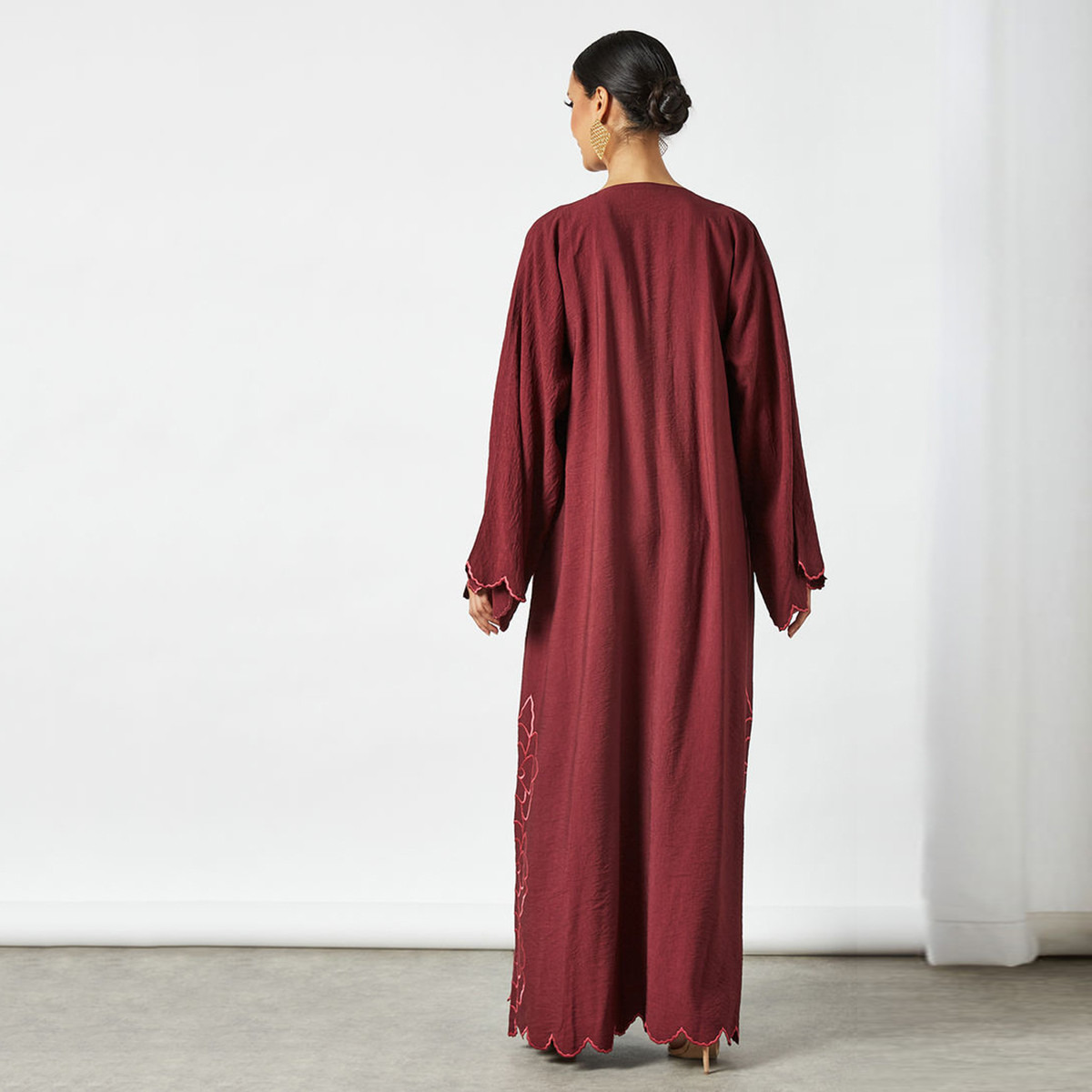Nukhbaa Embroidered Abaya and Hijab Set-women-arabicclothing-abayas-image-2