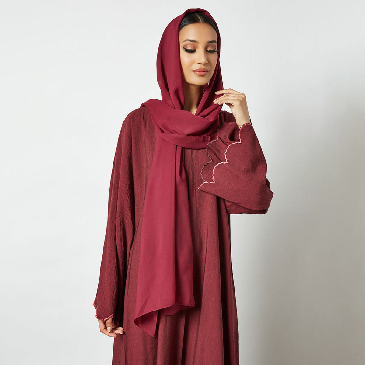 Nukhbaa Embroidered Abaya and Hijab Set-women-arabicclothing-abayas-image-3