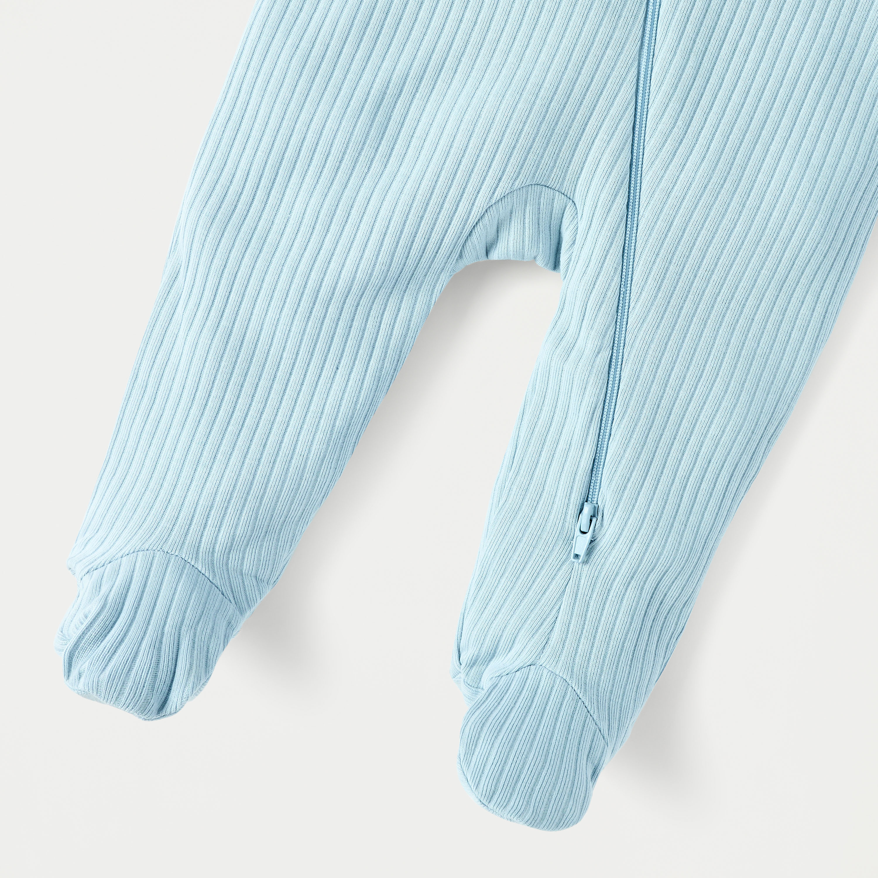 Juniors Ribbed Hooded Closed Feet Sleepsuit with Ear Applique and Zip Closure-baby-boys-clothing-winterwear-sleepsuits-image-4