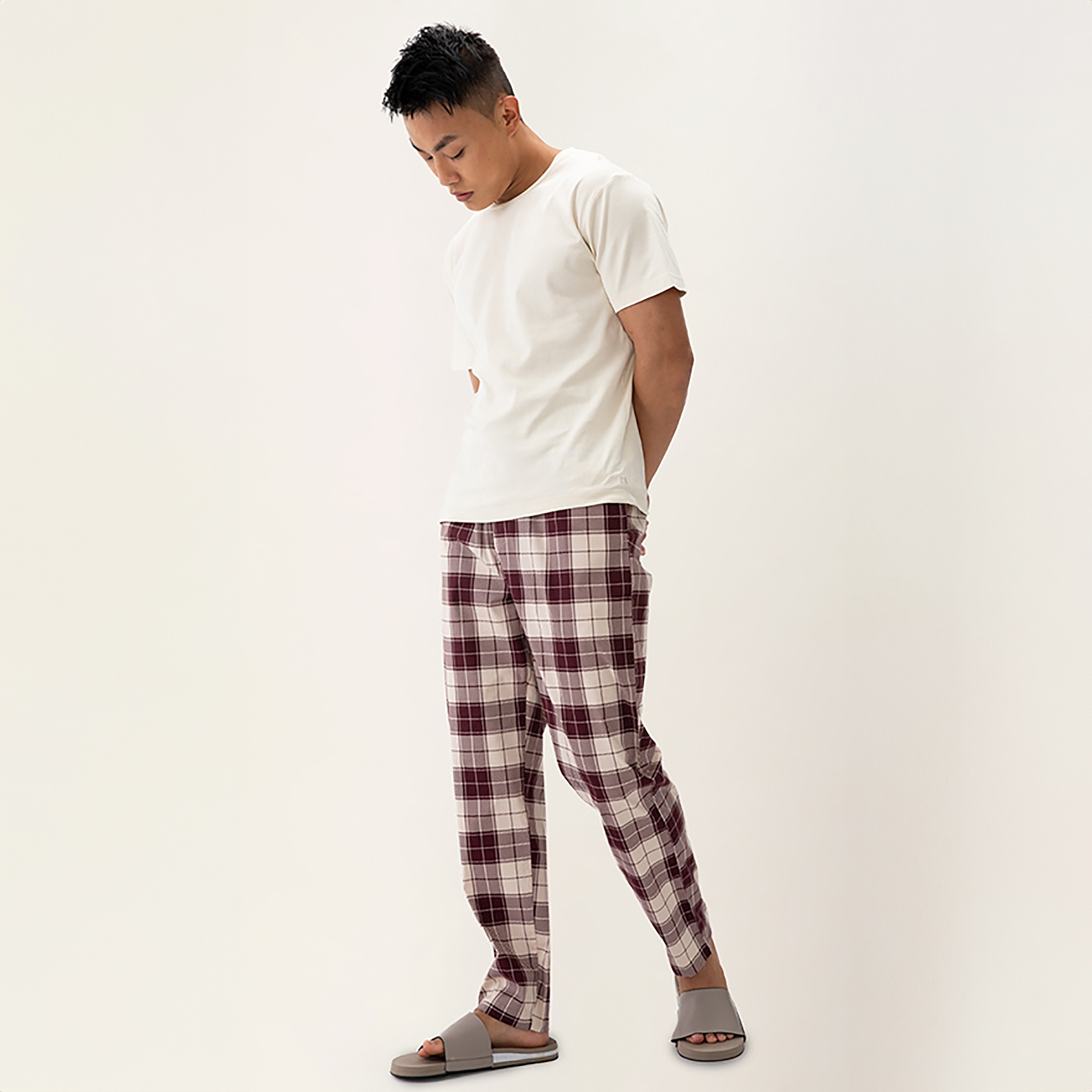 Damensch Checked Mid-Rise Stretch Drawstring Pyjama-men-clothing-nightwear-pyjamaandshorts-image-2