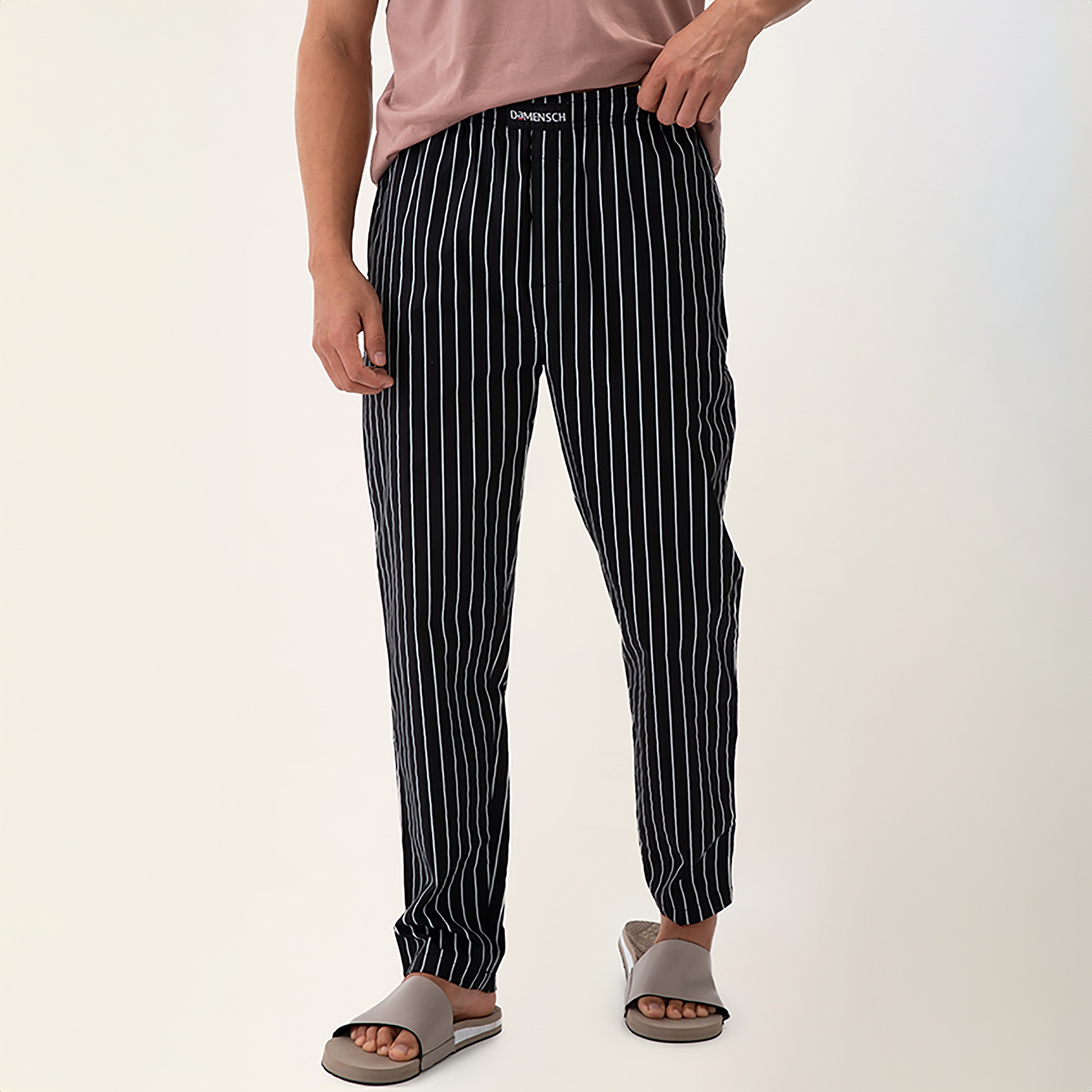 بيجامة برباط مطاطي متوسطة الارتفاع ذات خطوط من دامنش-men-clothing-nightwear-pyjamaandshorts-image-13