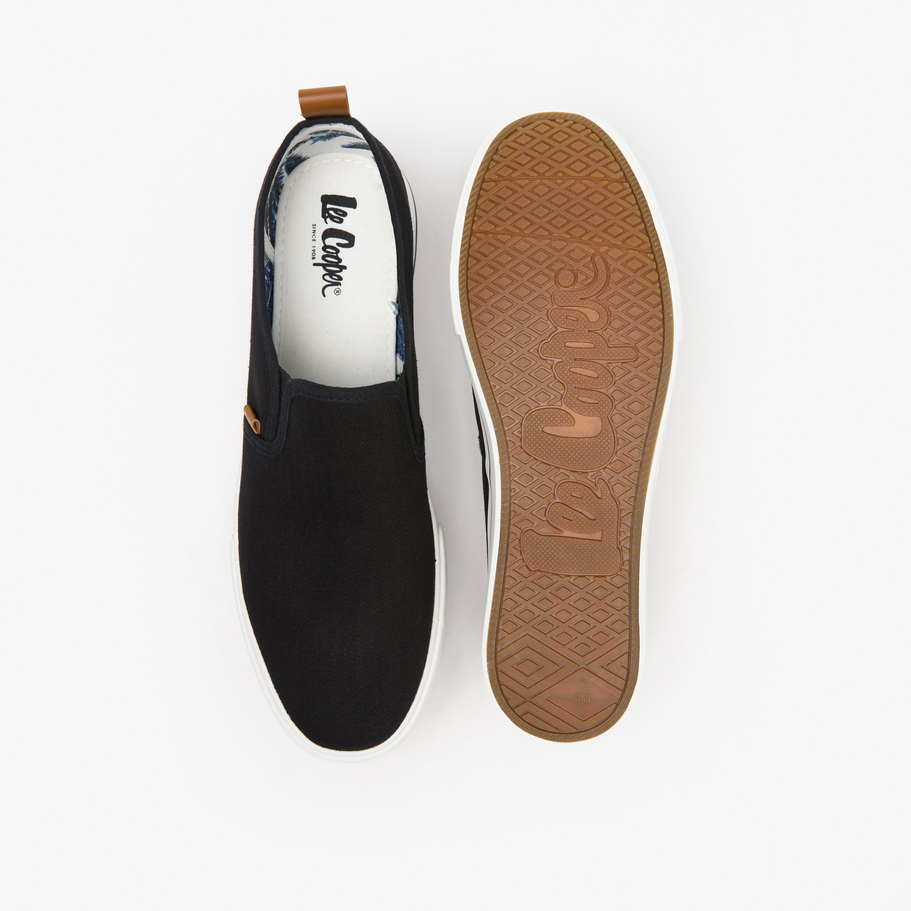 حذاء سنيكرز سادة برباط إغلاق ولسان سحب للرجال من لي كوبر-men-shoes-sneakers-image-4