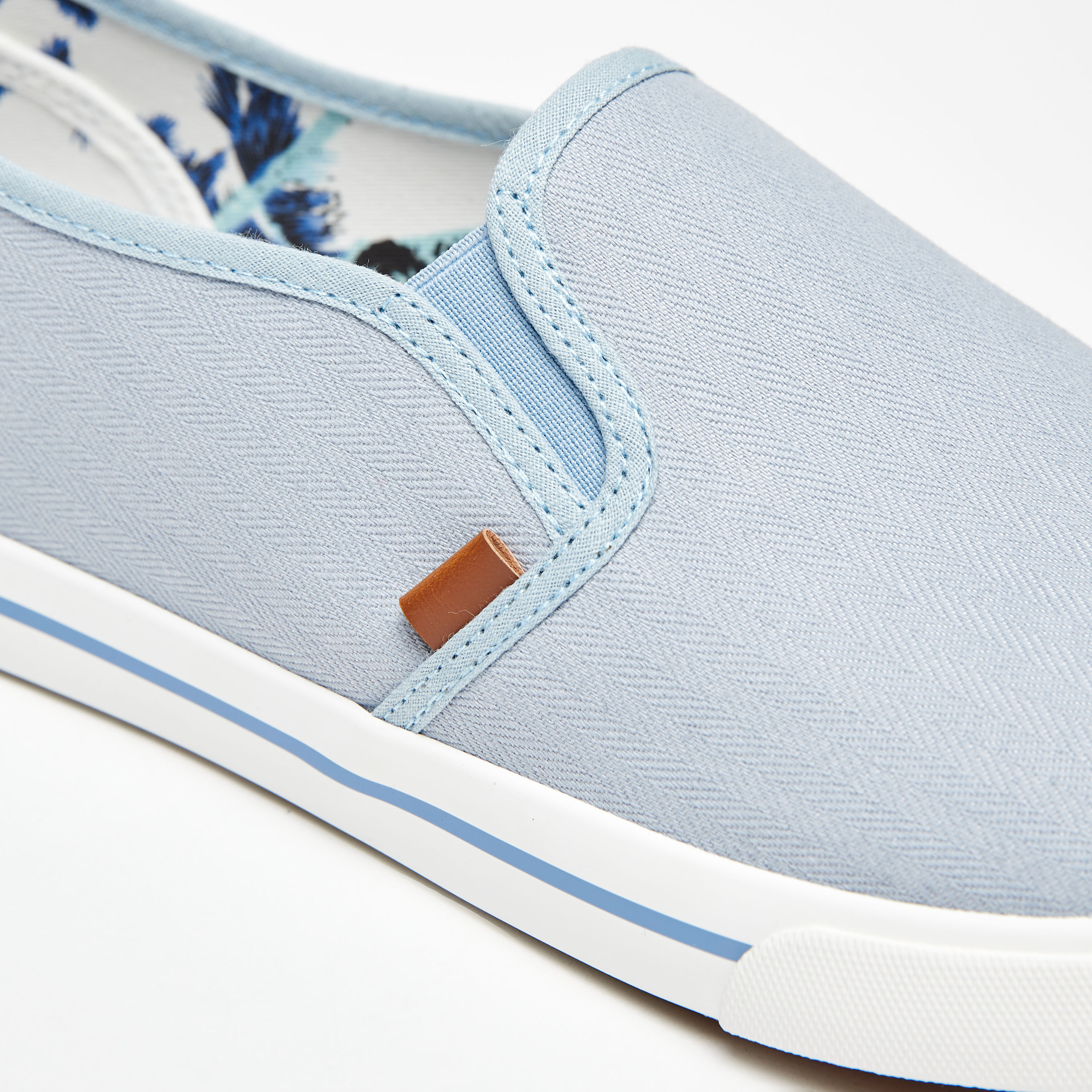 Lee Cooper Men's Solid Slip-On Sneakers with Pull Tab-men-shoes-sneakers-image-5