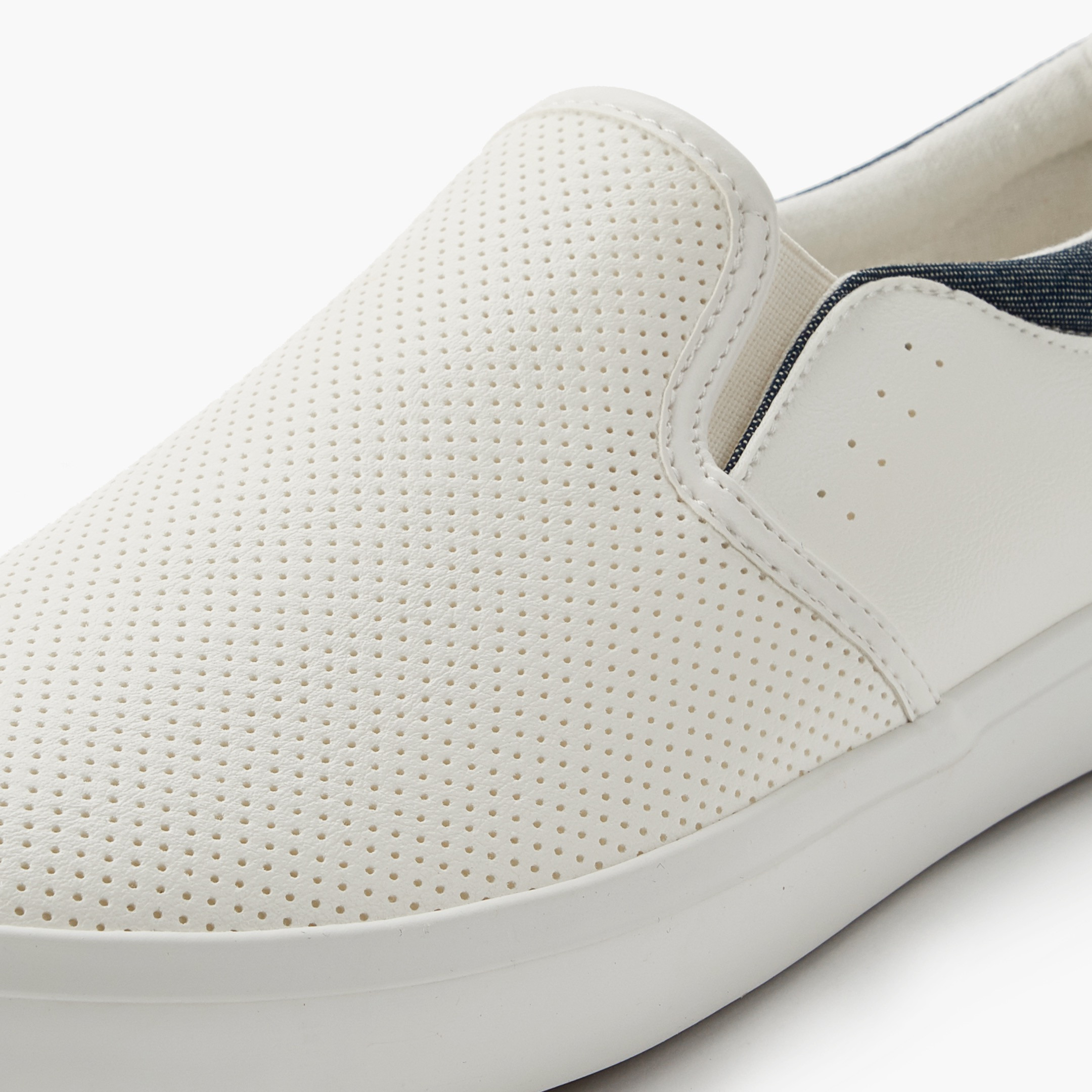 Lee Cooper Men Perforated Loafers-men-shoes-loafersandmoccasins-image-4