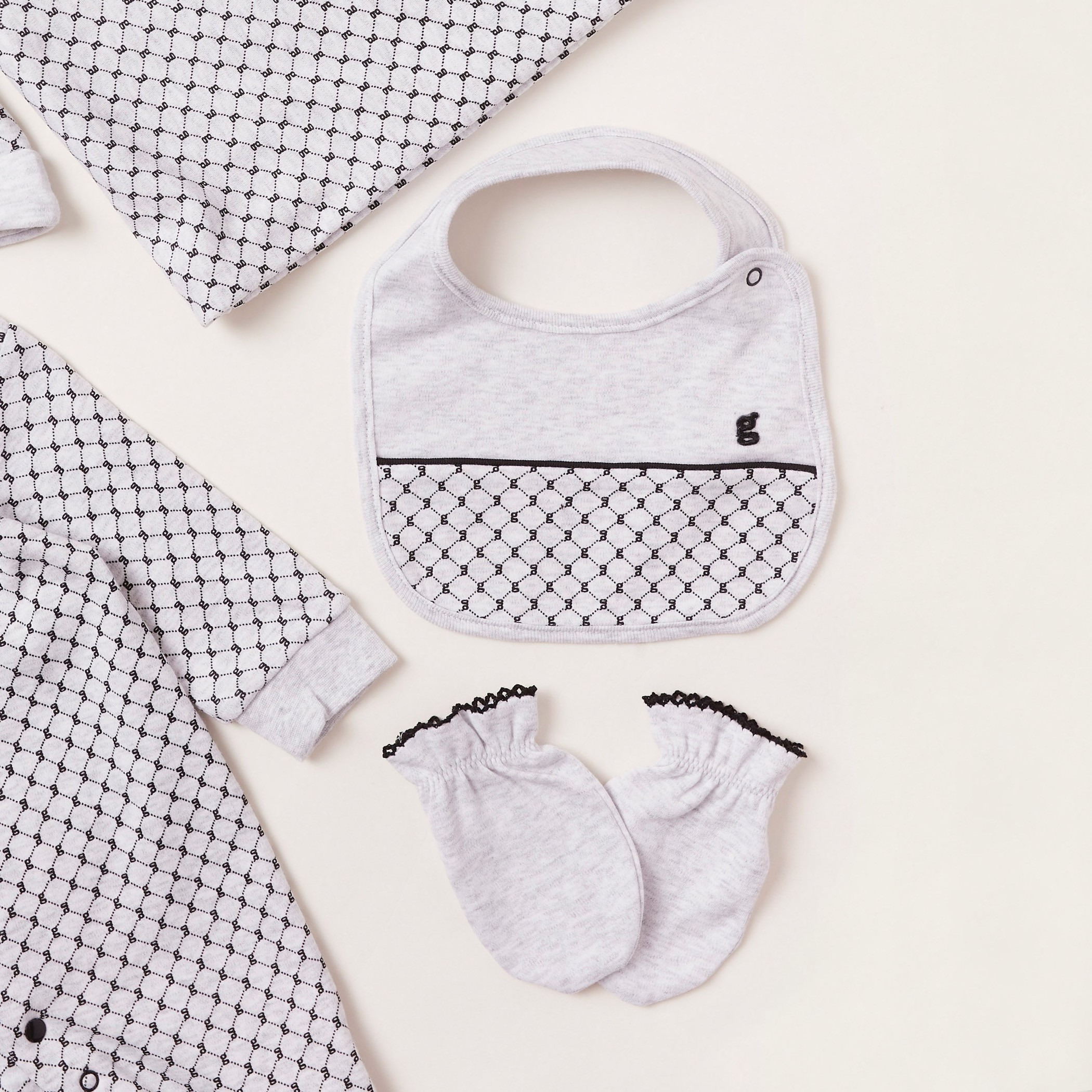 Giggles Printed 6-Piece Clothing Gift Set-baby-boys-clothing-setsandcoords-image-6