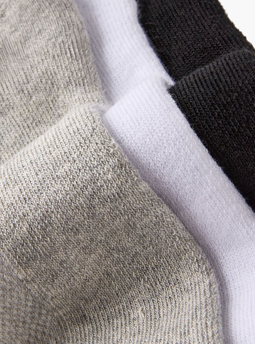 طقم جوارب قطنية بطول الكاحل من داش - 3 أزواج-men-socks-image-6