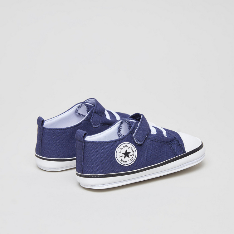 Juniors Textured Shoes with Hook and Loop Closure