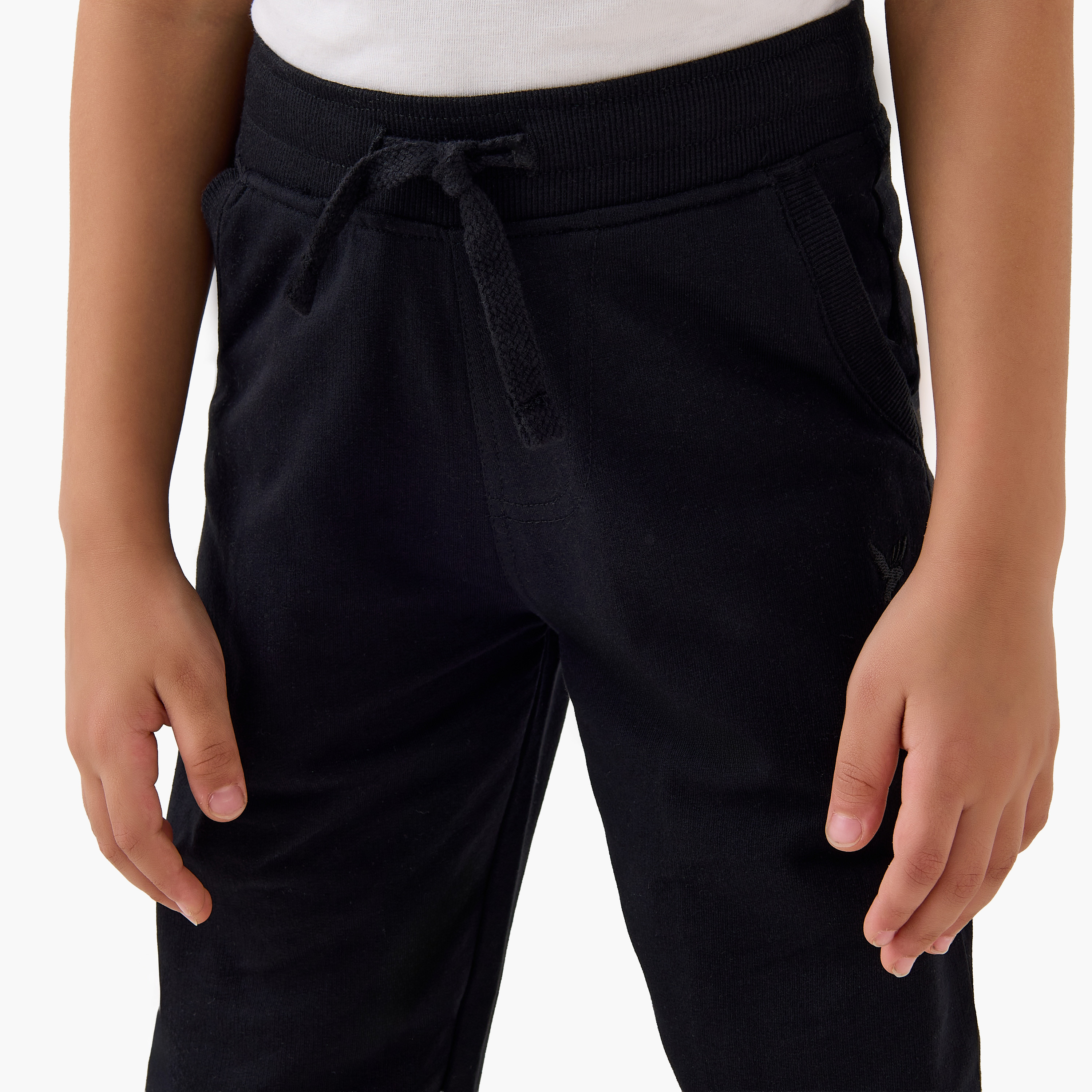 بنطلون رياضي برباط إغلاق وطبعات من جونيورز-boys-clothing-bottoms-joggersandtrackpants-image-4