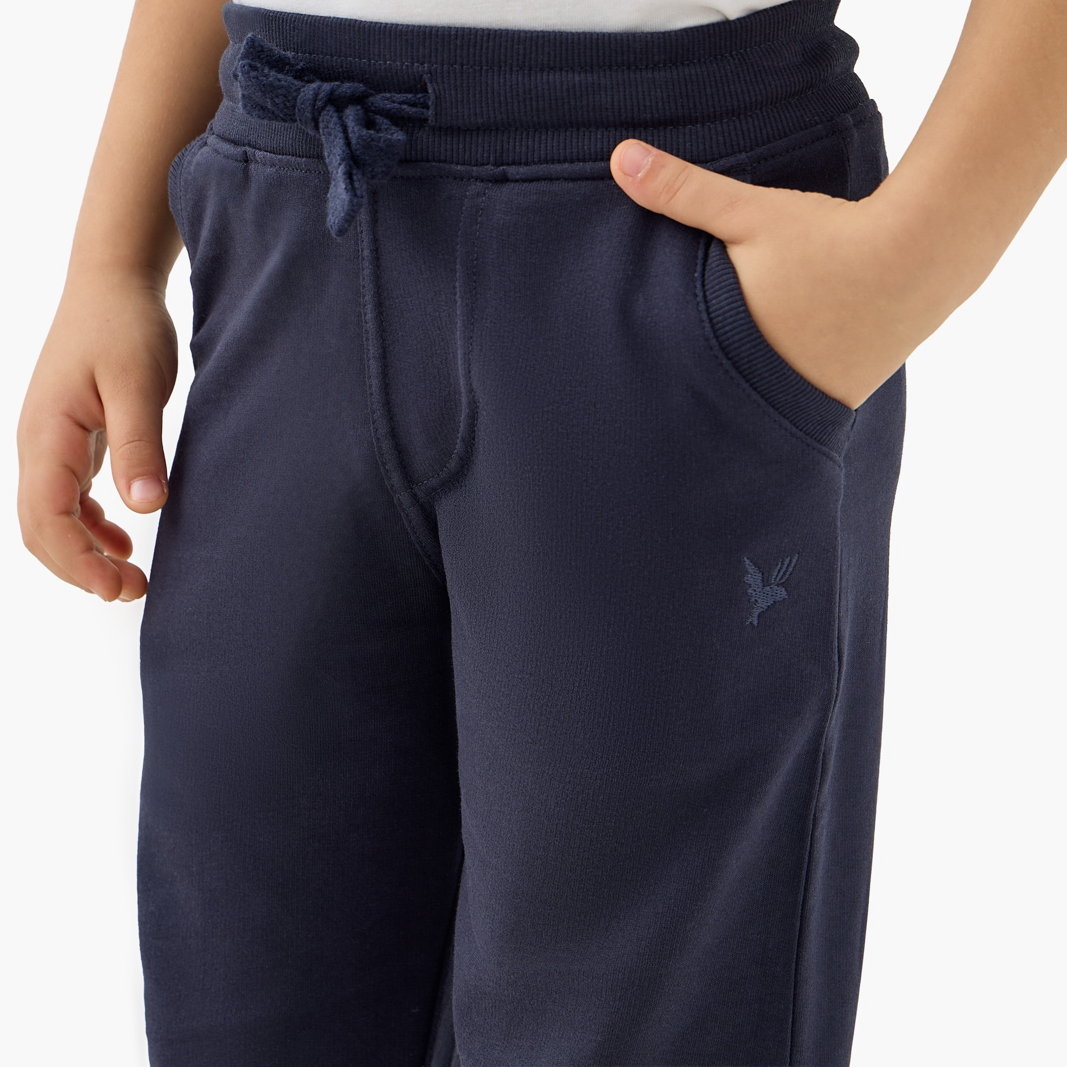 بنطلون رياضي برباط إغلاق وطبعات من جونيورز-boys-clothing-bottoms-joggersandtrackpants-image-9