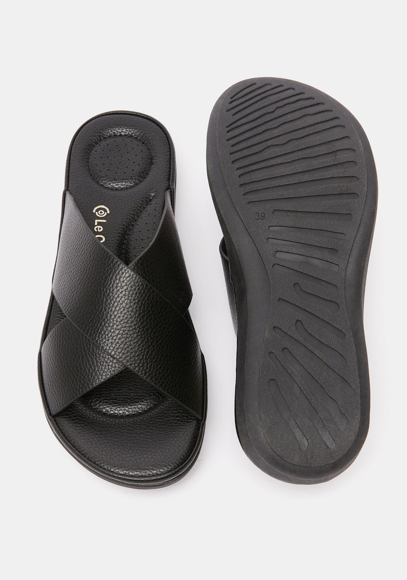 Le Confort Textured Slip-On Cross Strap Sandals-Women%27s Flat Sandals-image-4