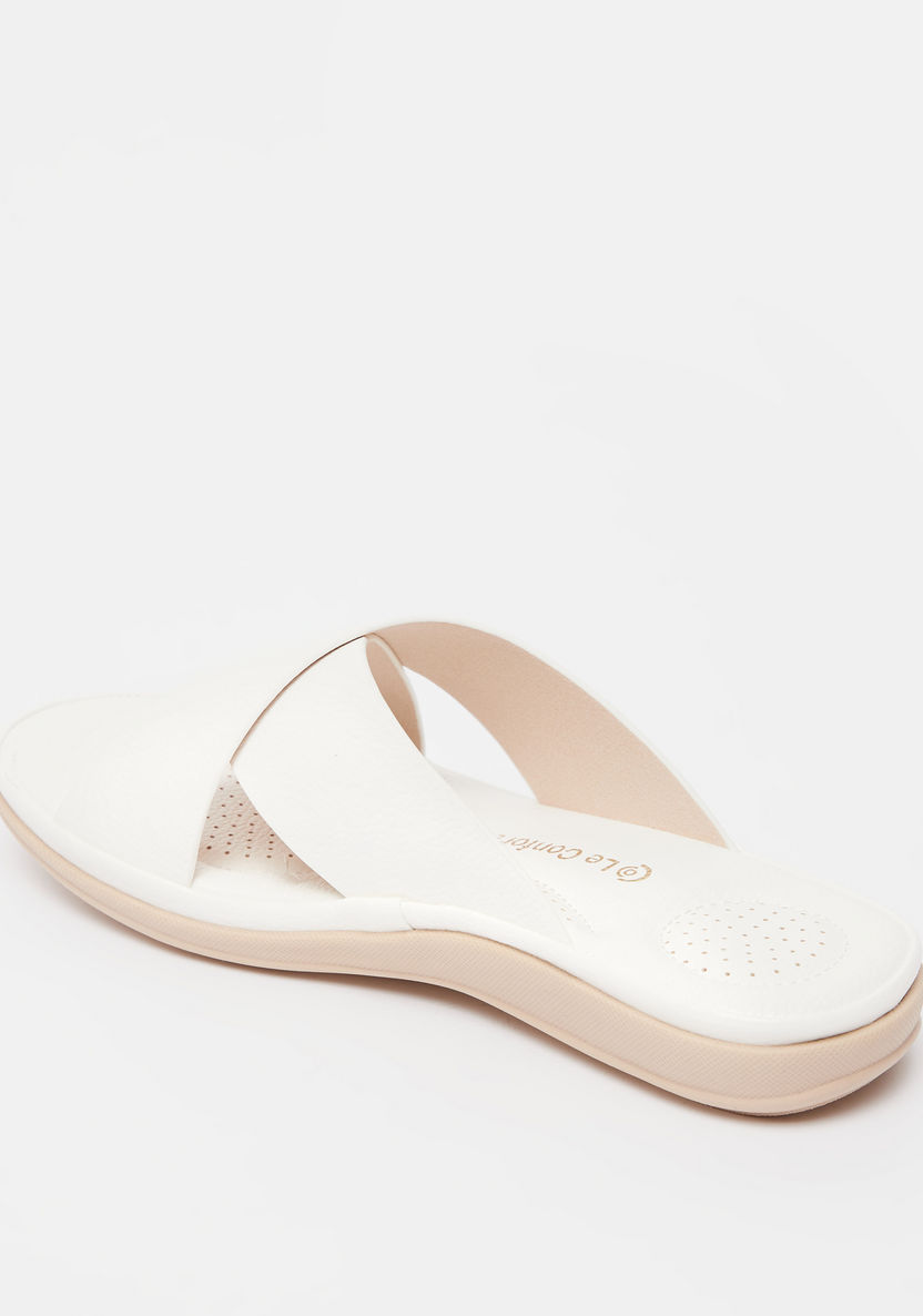Le Confort Textured Slip-On Cross Strap Sandals-Women%27s Flat Sandals-image-2