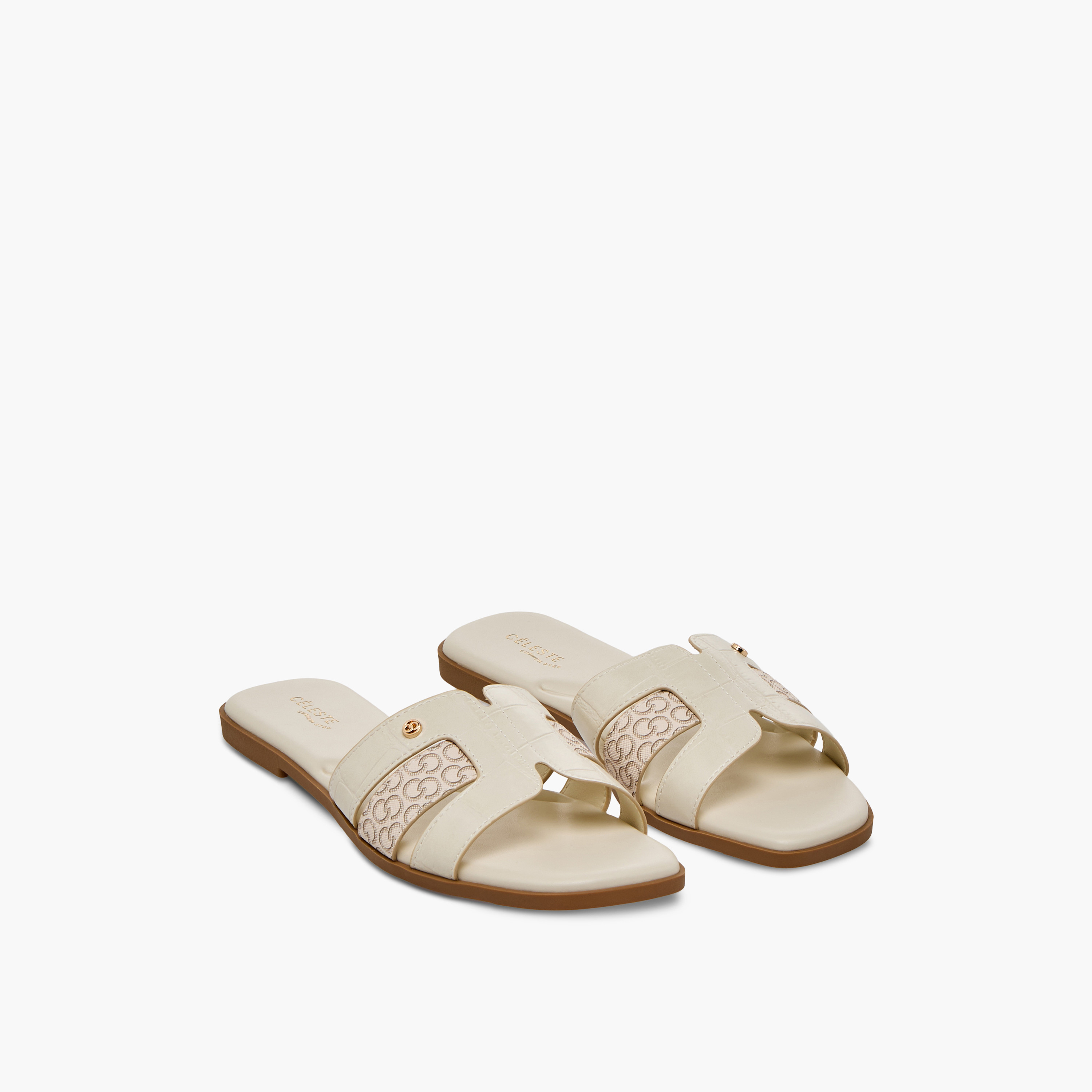 صندل نسائي بطبعة المونوغرام من سيليست-women-shoes-sandals-flats-image-1