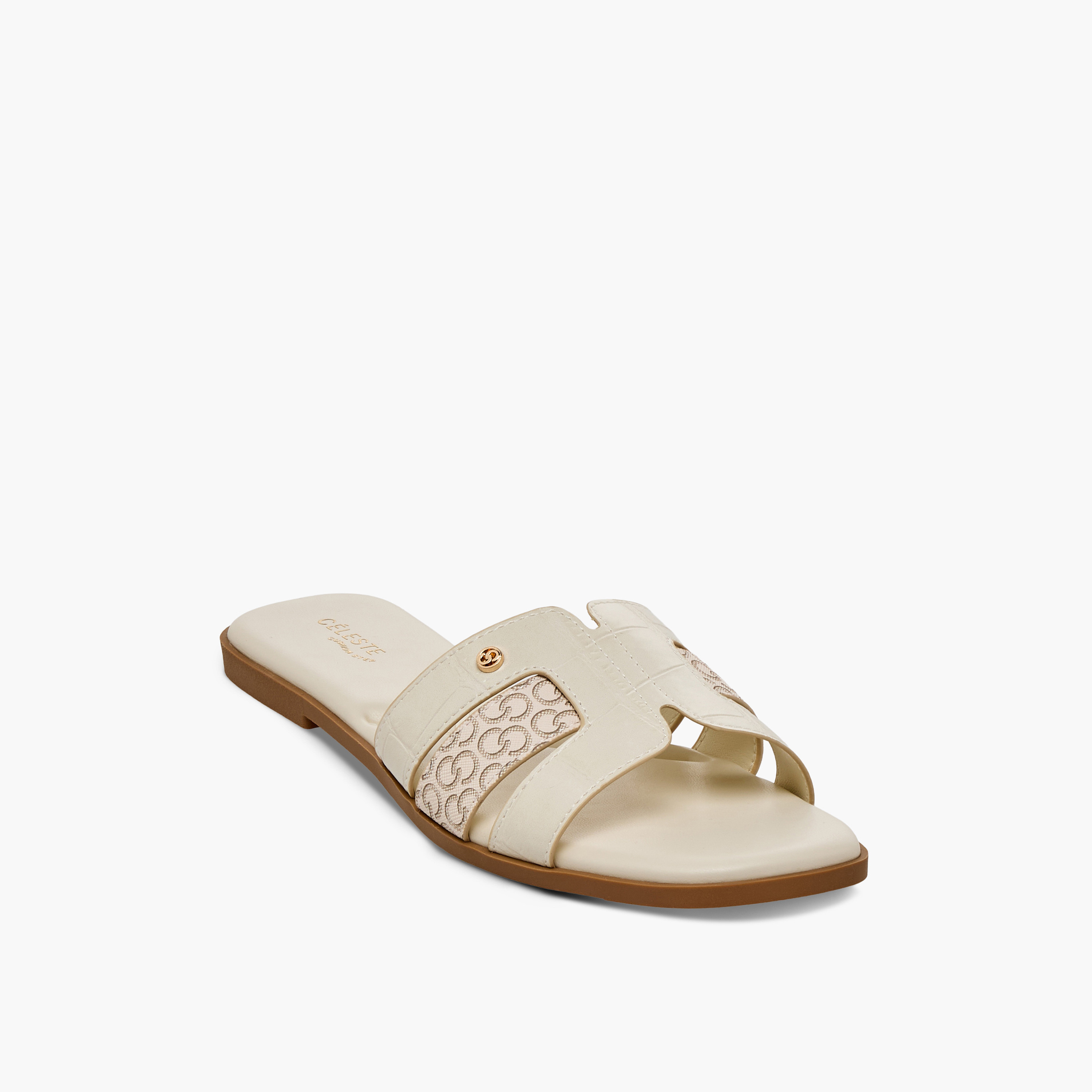 صندل نسائي بطبعة المونوغرام من سيليست-women-shoes-sandals-flats-image-2