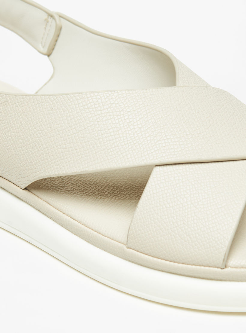 صندل مريح بارز الملمس بشريط إغلاق للنساء من لو كونفورت-women-shoes-flats-sandals-image-5