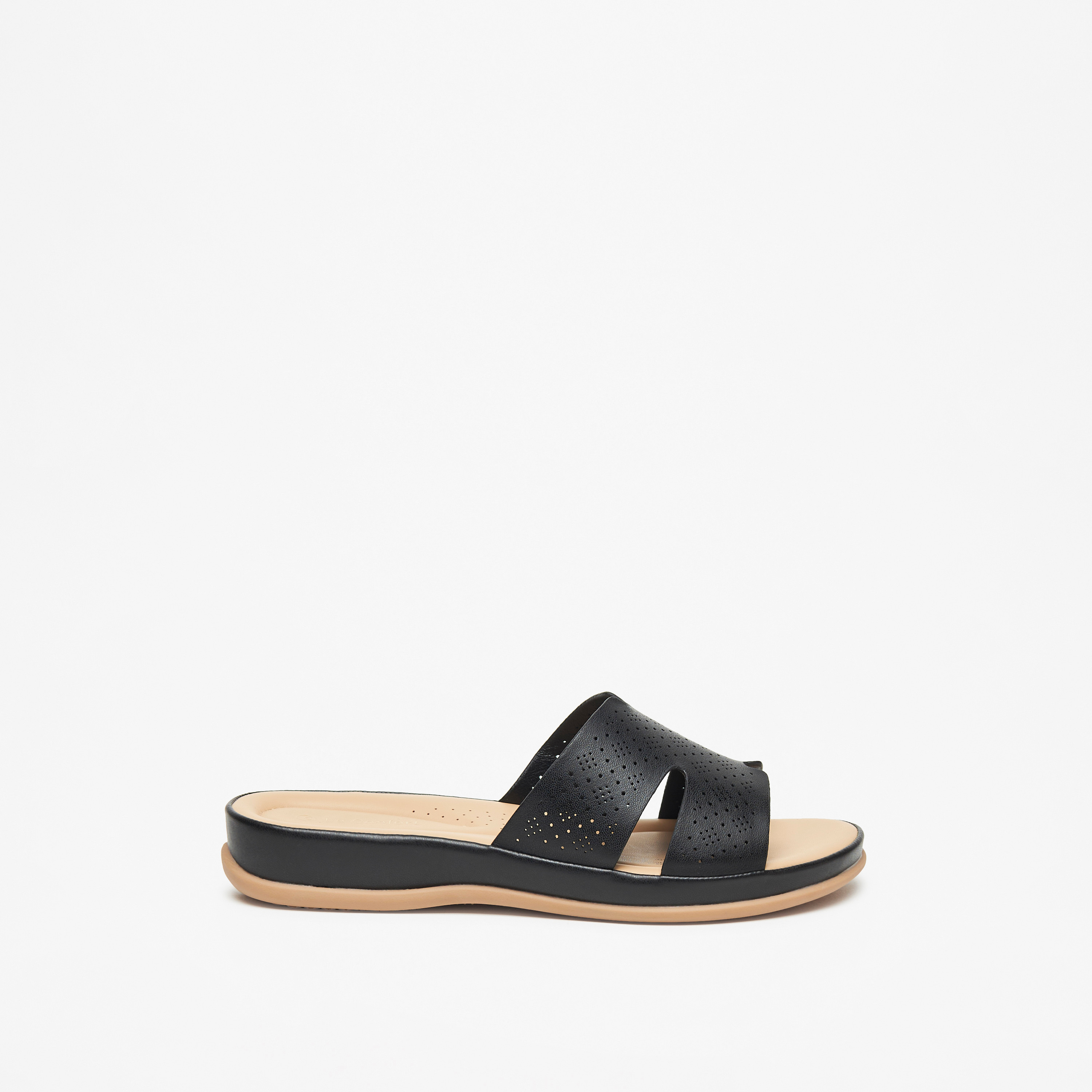 صندل مريح سهل الارتداء بتفاصيل مفرغة بالليزر من لو كونفورت-women-shoes-flats-sandals-image-3