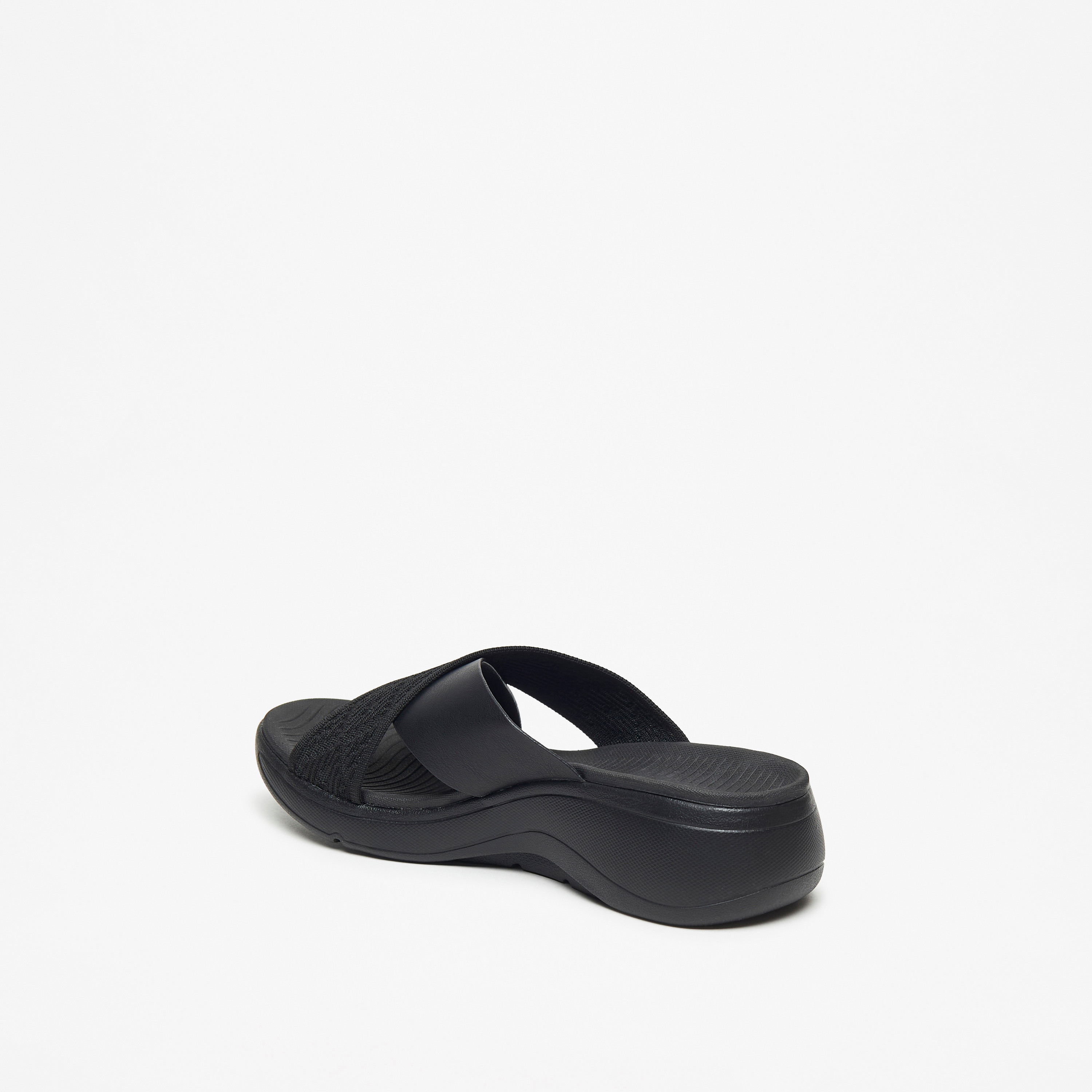 صندل سهل الارتداء بارز الملمس بحزام متقاطع من لو كونفورت-women-shoes-flats-sandals-image-7