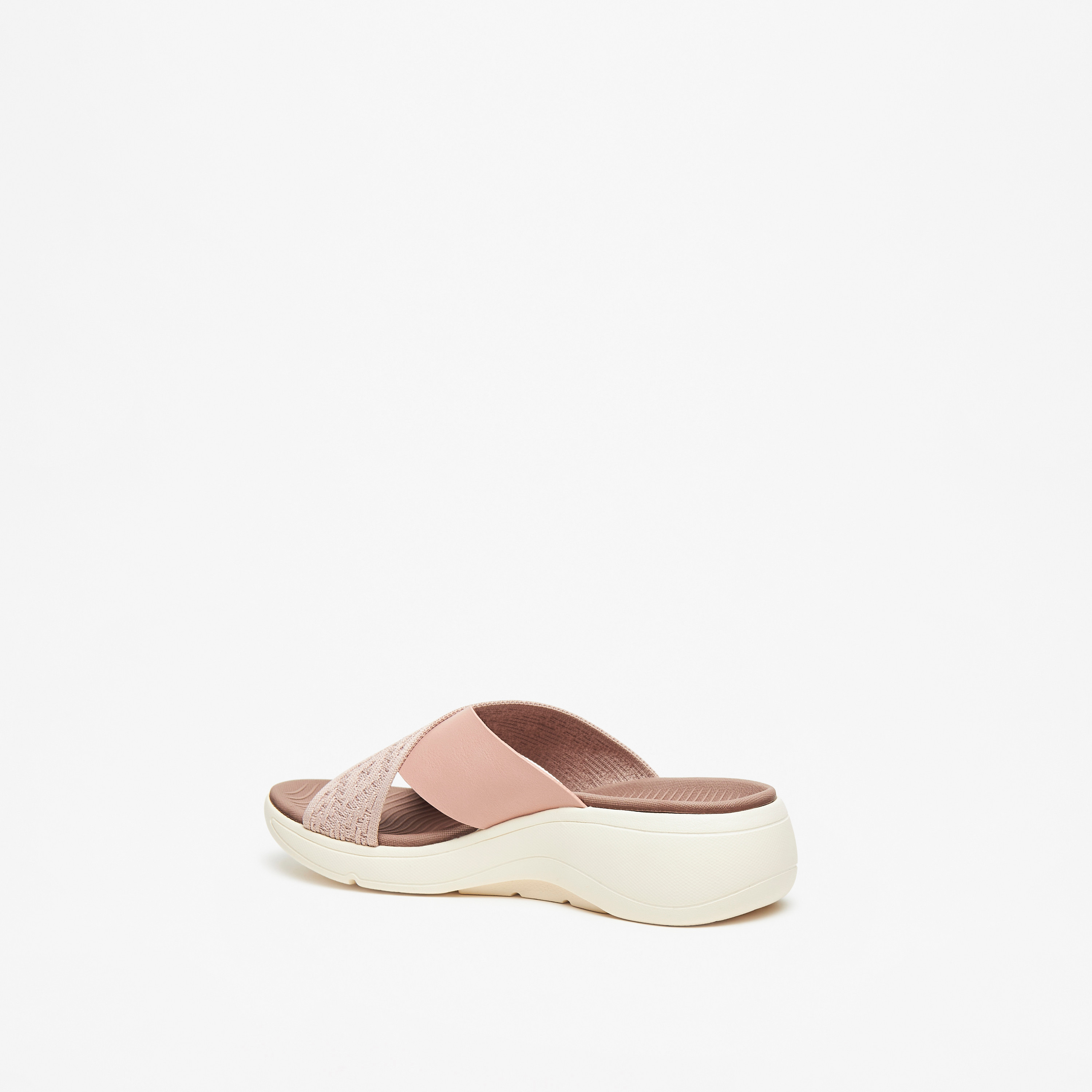 صندل سهل الارتداء بارز الملمس بحزام متقاطع من لو كونفورت-women-shoes-flats-sandals-image-2