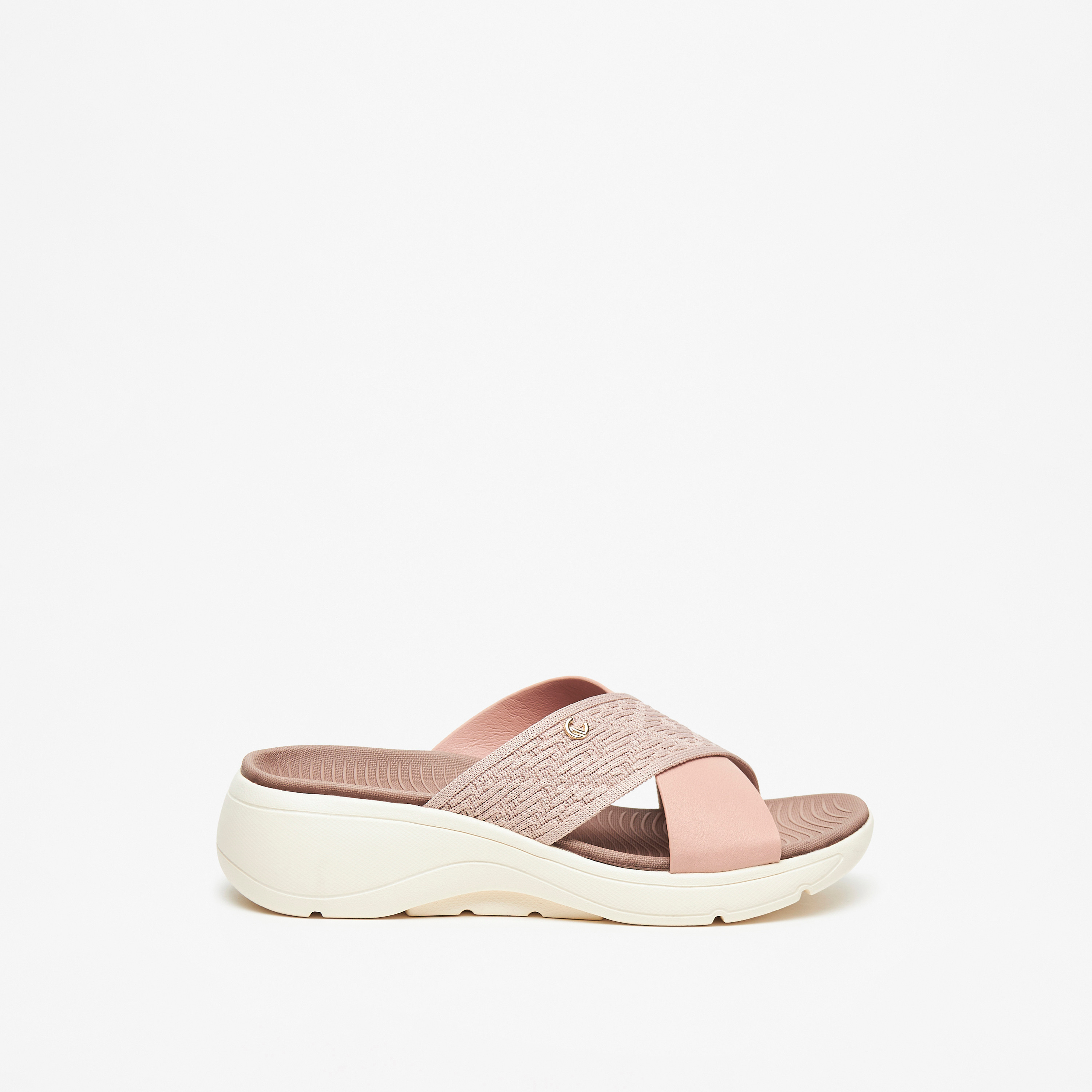 صندل سهل الارتداء بارز الملمس بحزام متقاطع من لو كونفورت-women-shoes-flats-sandals-image-3