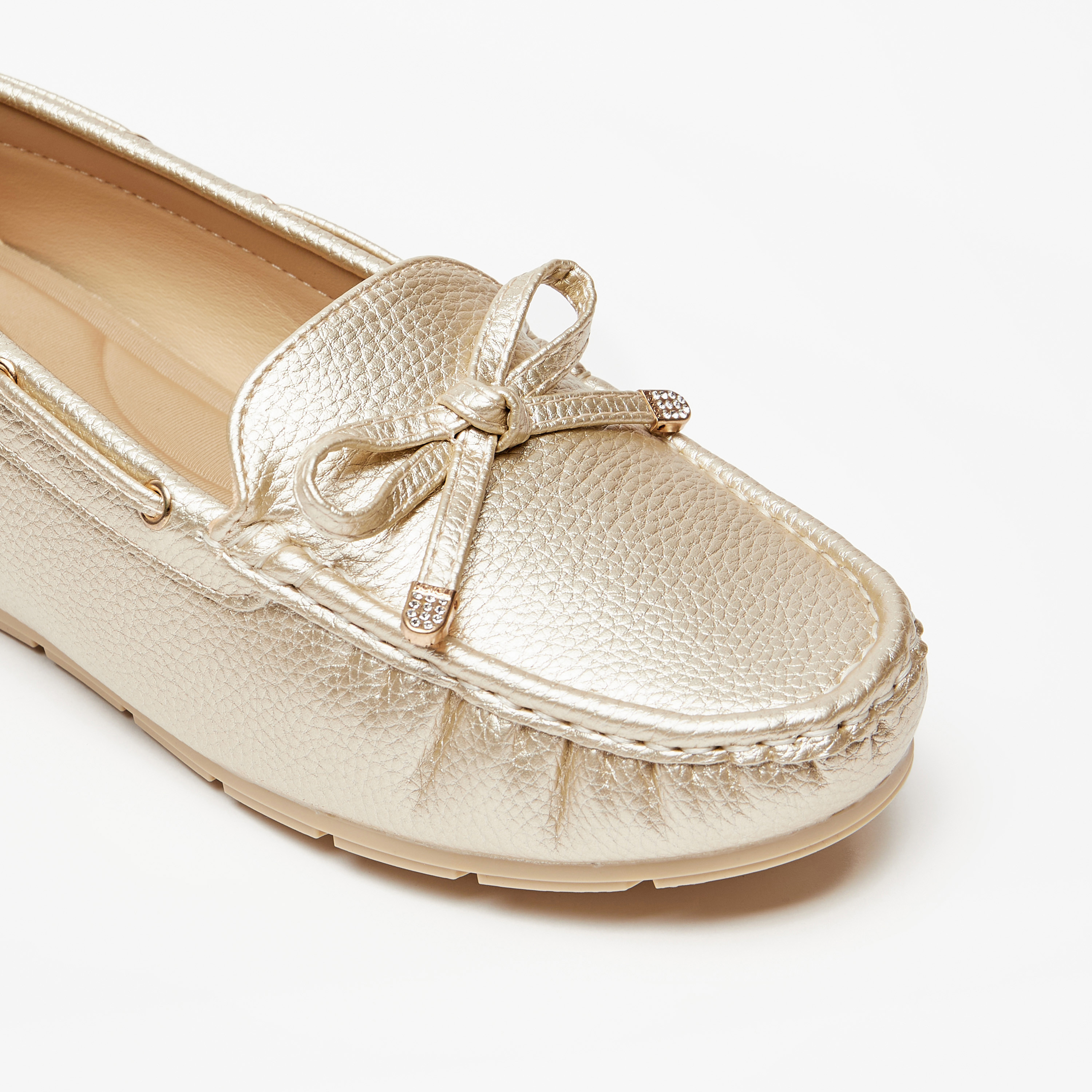 Le Confort Textured Slip-On Loafers with Bow Accent-women-shoes-flats-loafers-image-11