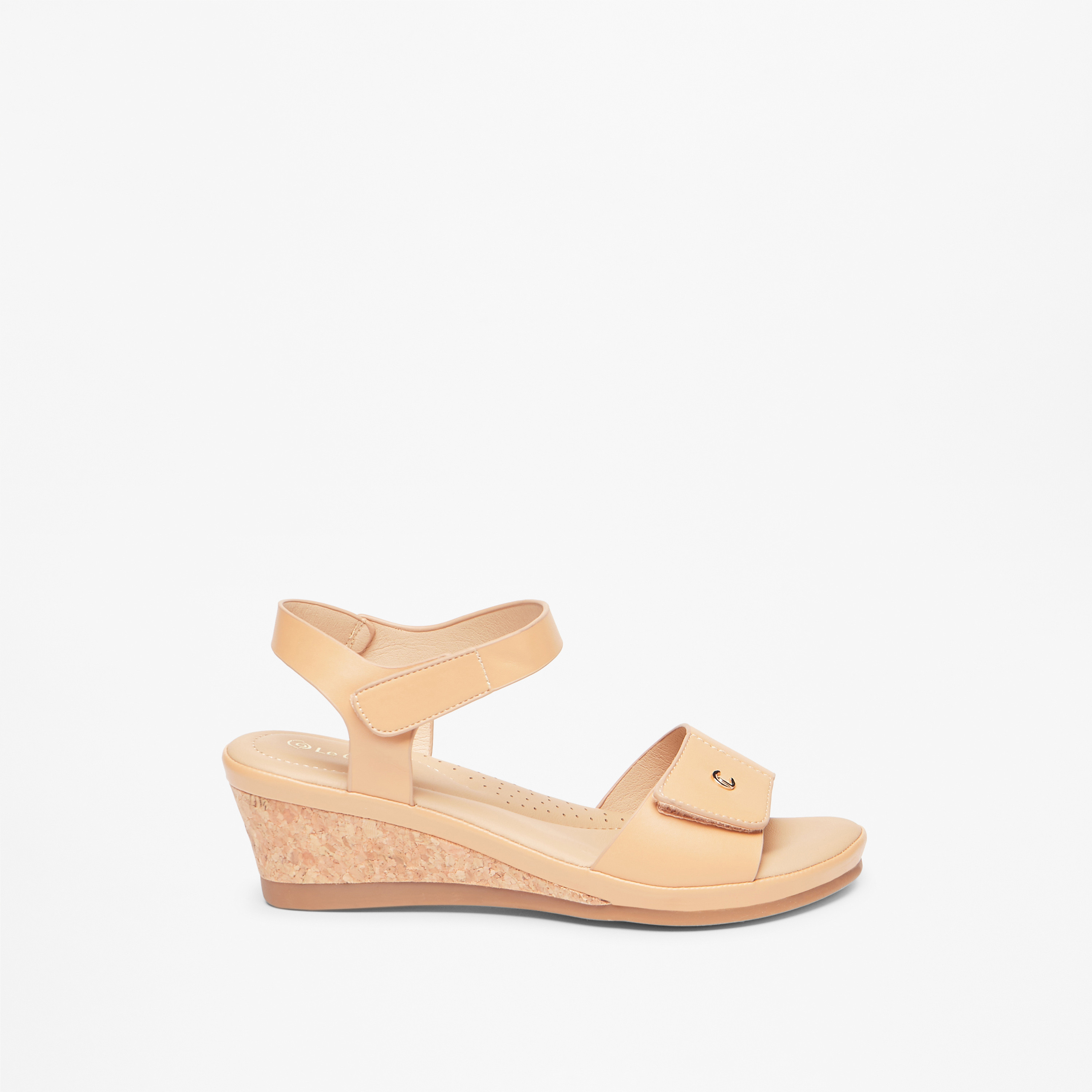 Bata hotsell wedge sandals