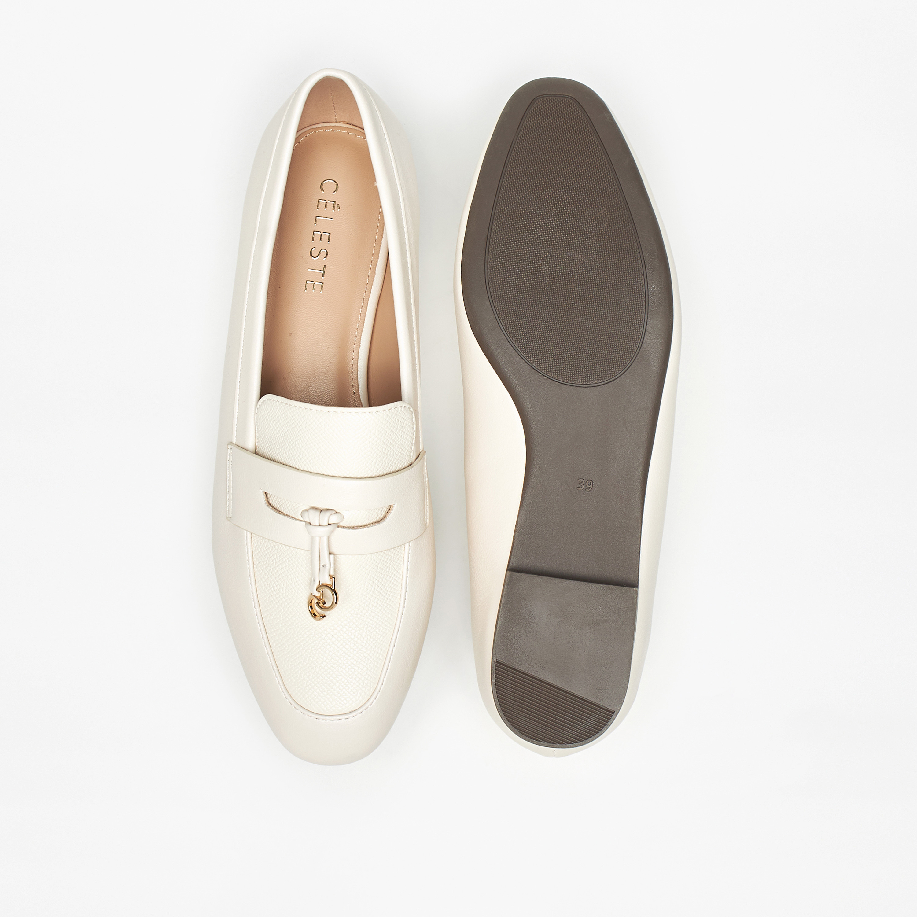 حذاء سهل الارتداء بارز الملمس بتفاصيل شعار للنساء من سيليست-women-shoes-flats-loafers-image-4