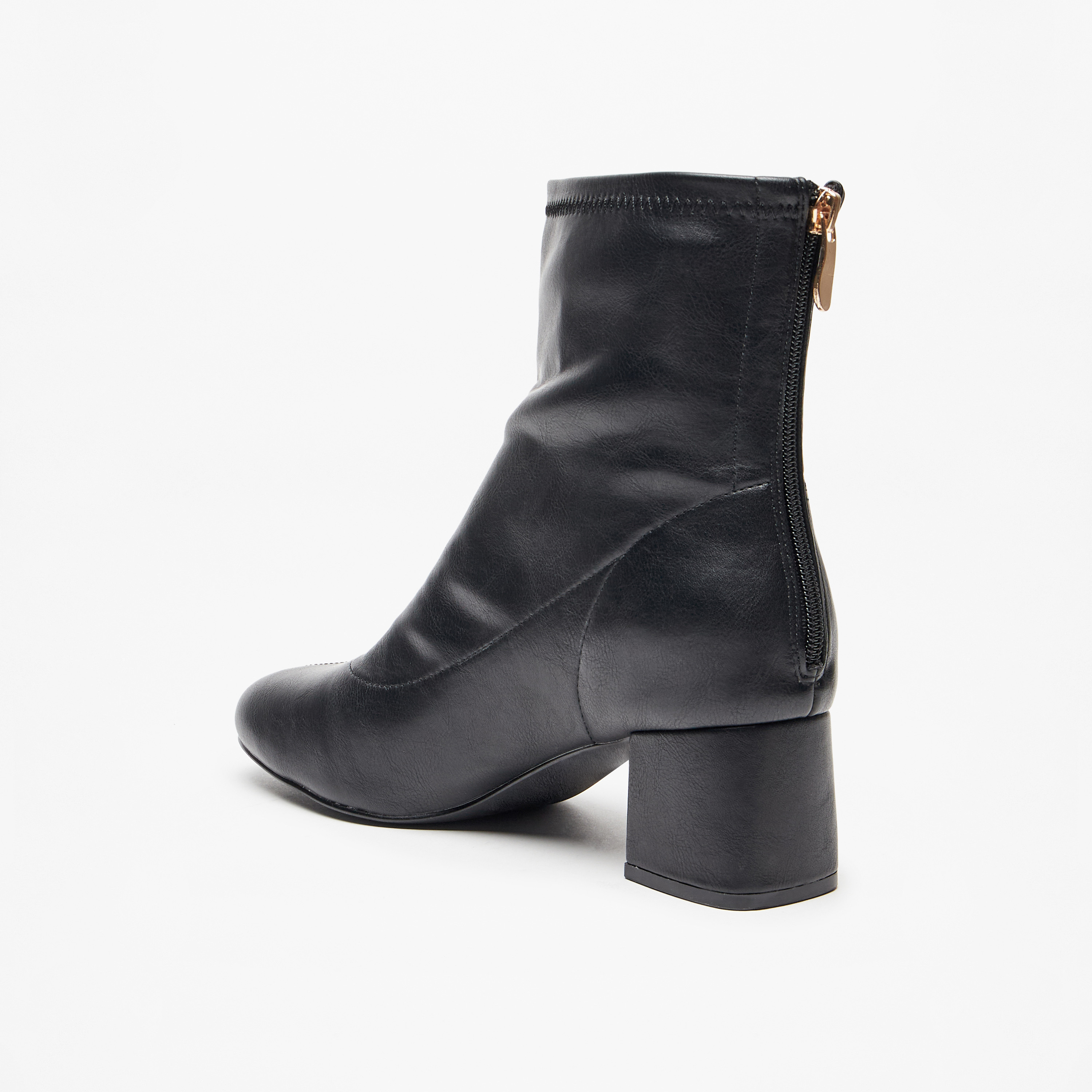 بوت سادة بطول الكاحل وسحاب إغلاق وكعب سميك للنساء من سيليست-women-shoes-boots-image-2