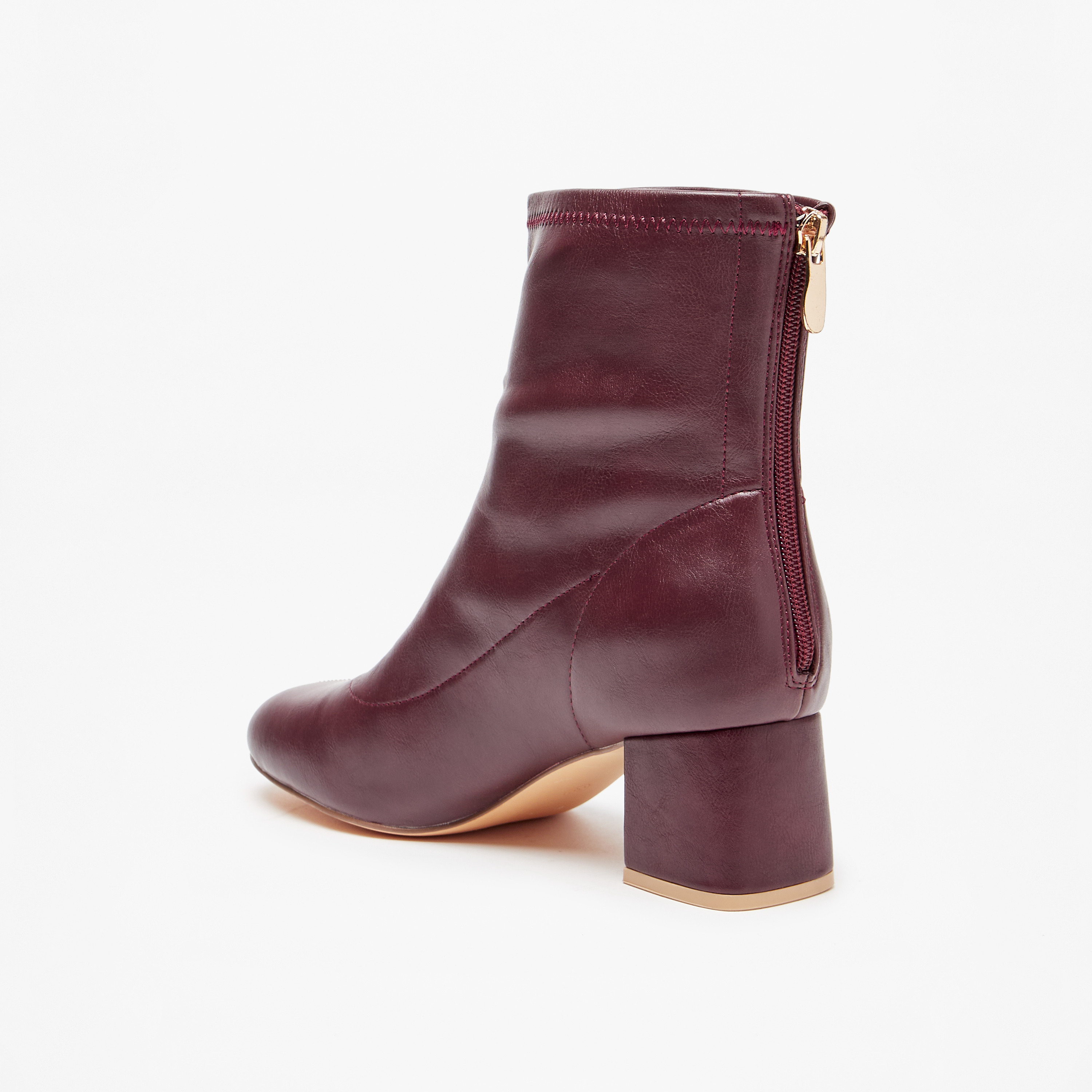 بوت سادة بطول الكاحل وسحاب إغلاق وكعب سميك للنساء من سيليست-women-shoes-boots-image-7