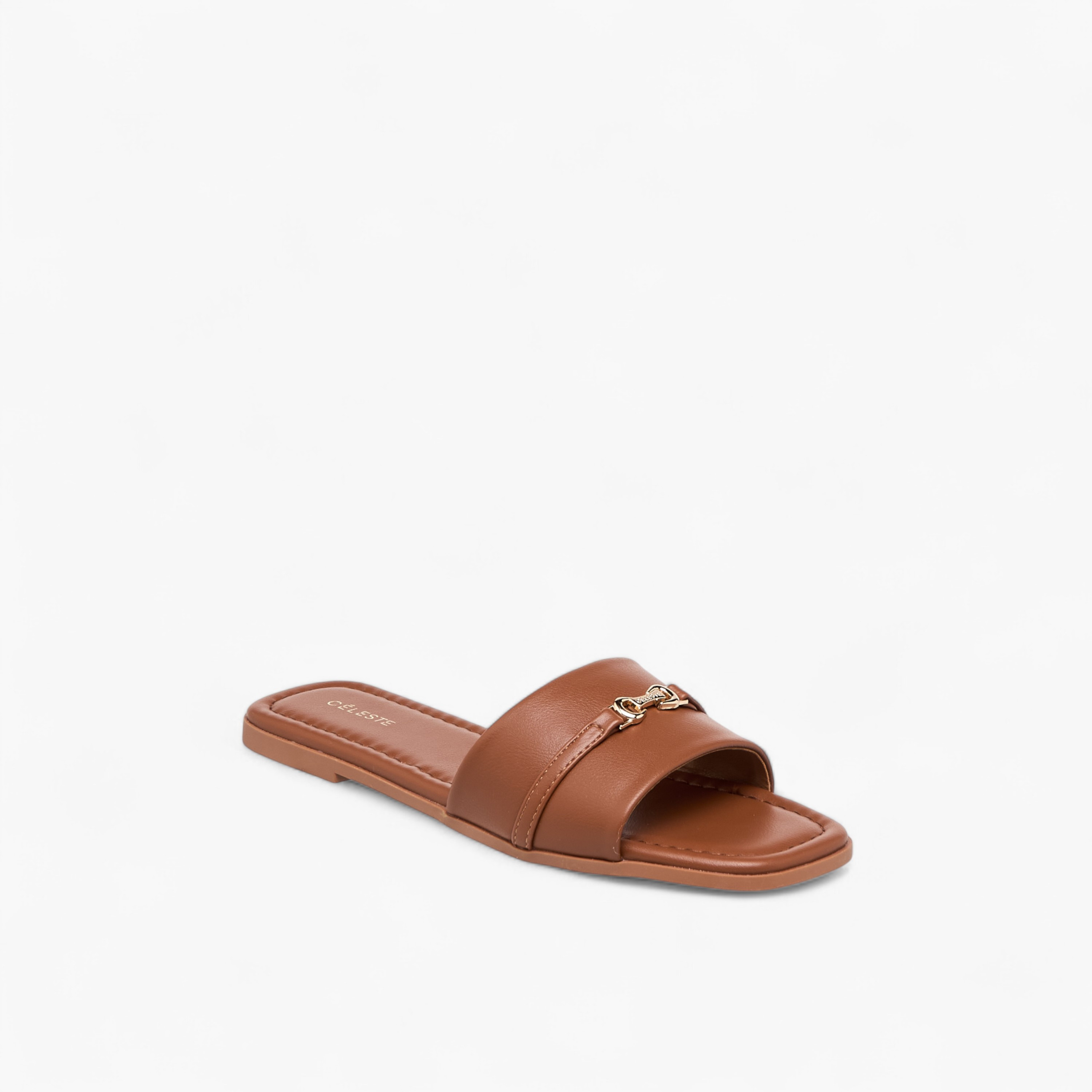 صندل سهل الارتداء بتفصيل إبزيم للنساء من سيليست-women-shoes-flats-sandals-image-2