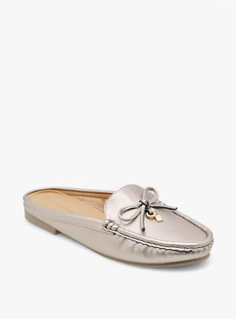 حذاء ميول سهل الارتداء بتفاصيل فيونكة من لو كونفورت-women-shoes-flats-mules-image-3