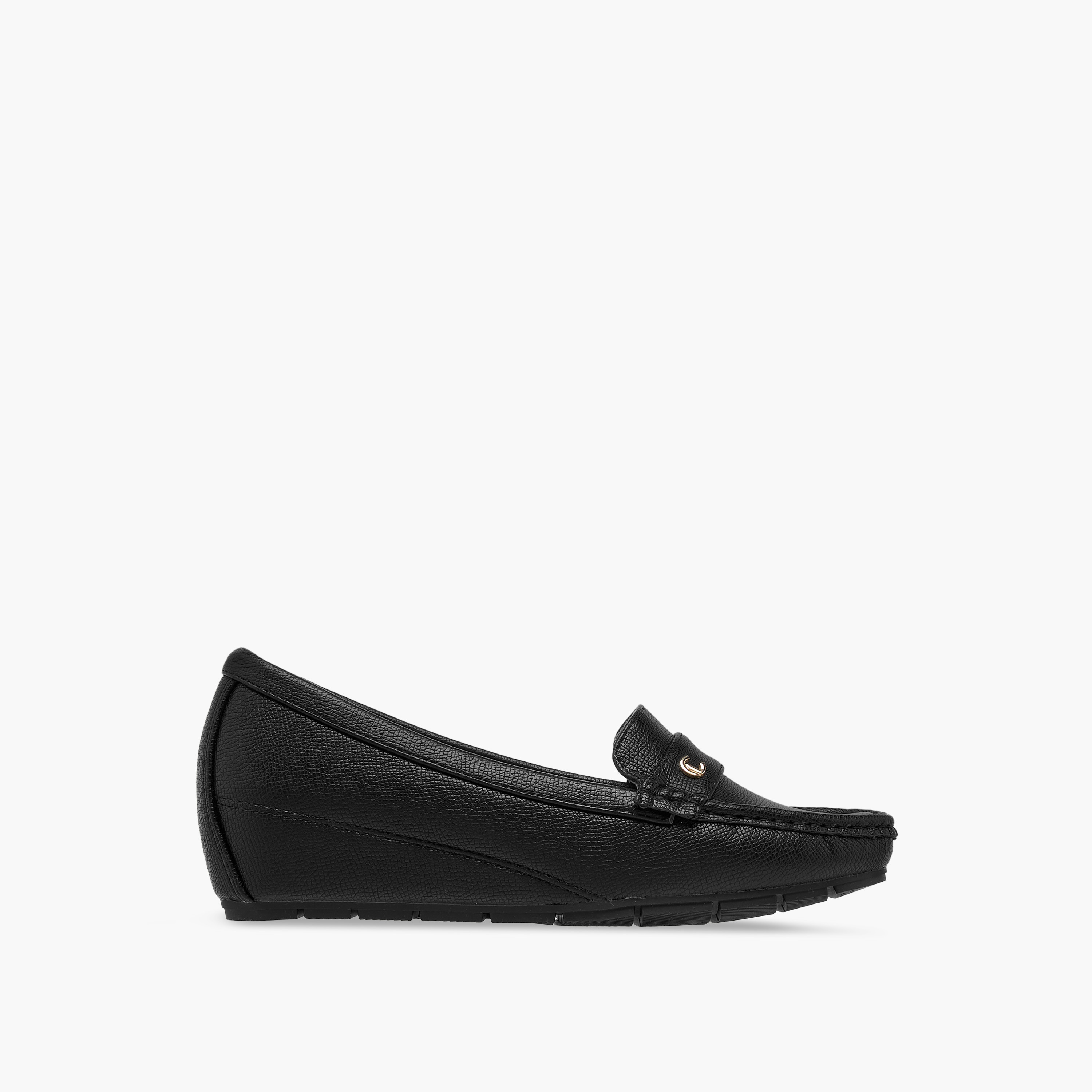 حذاء لوفر سهل الارتداء بارز الملمس بكعب عريض من لو كونفورت-women-shoes-heels-image-3