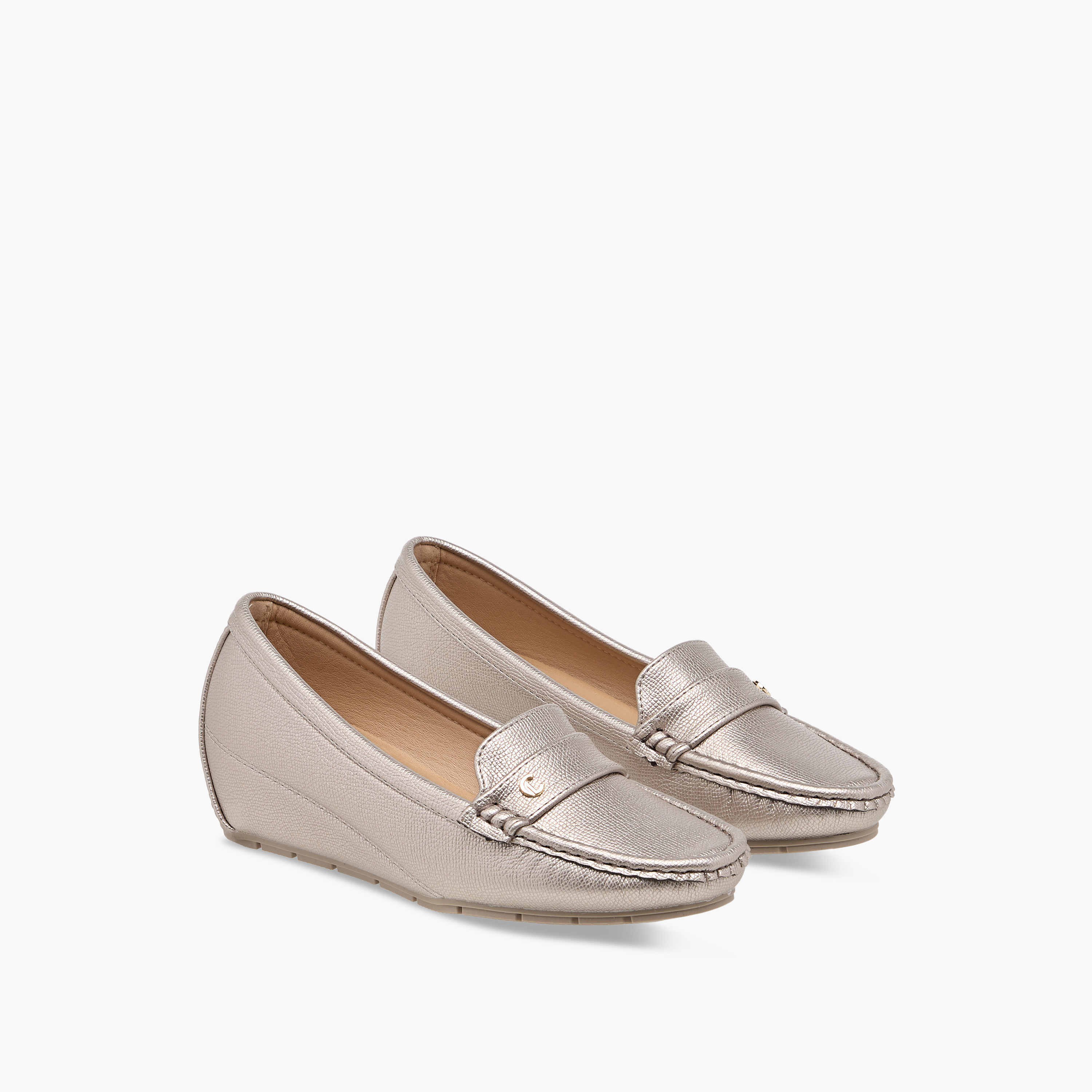 حذاء لوفر سهل الارتداء بارز الملمس بكعب عريض من لو كونفورت-women-shoes-heels-image-7